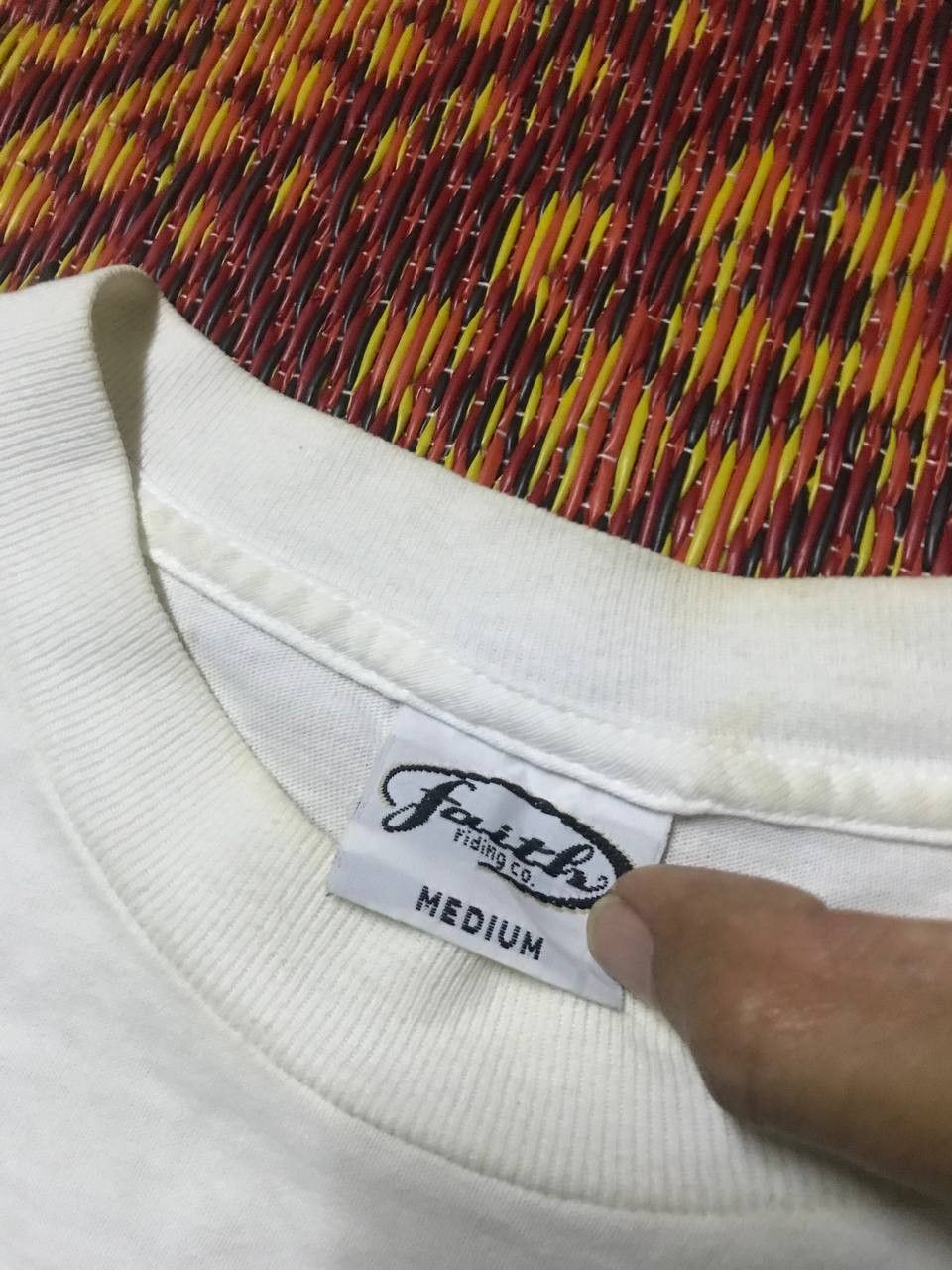 Vintage Vintage Faith Riding Co Hawaii Surf Tee Size US S / EU 44-46 / 1 - 3 Thumbnail