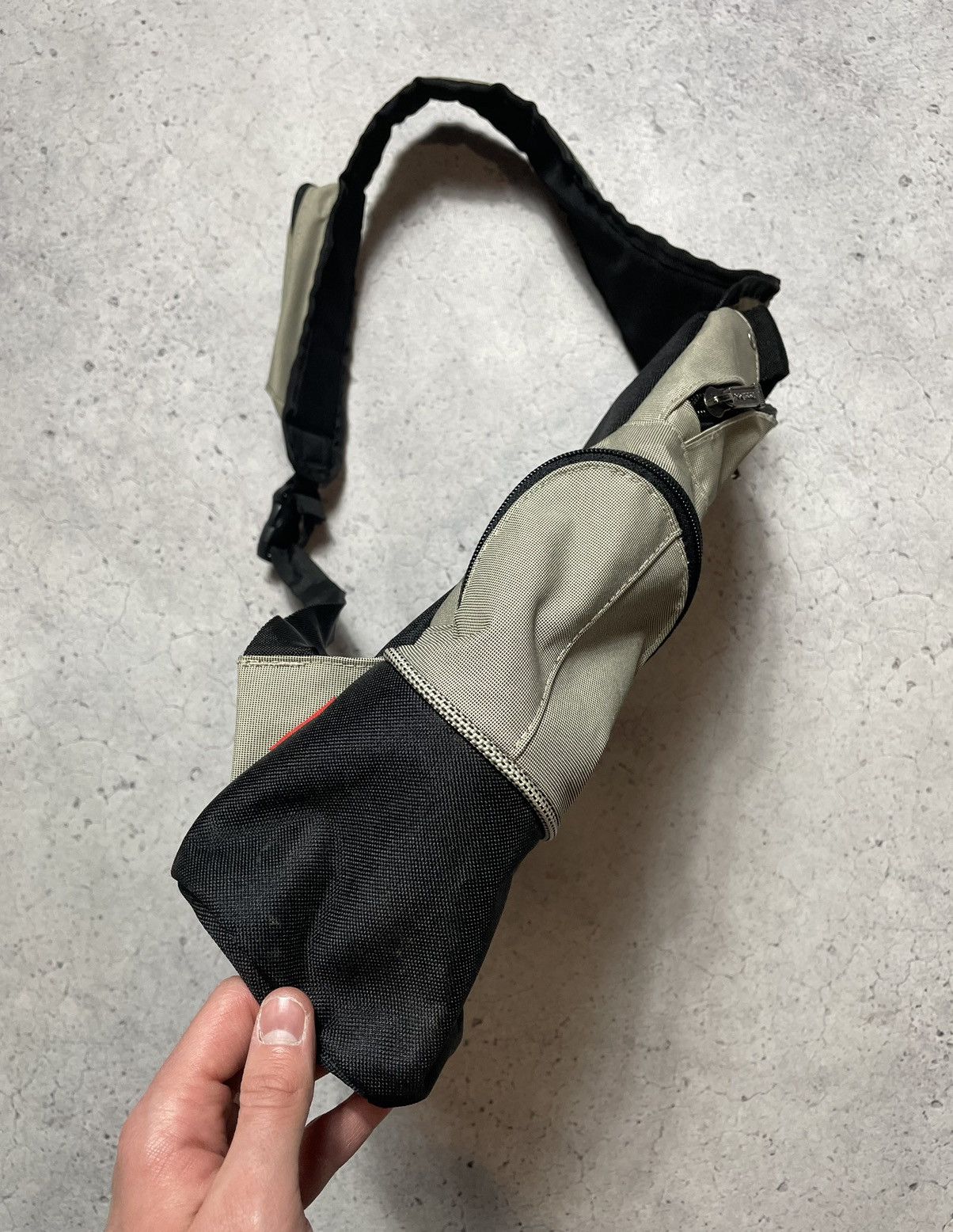 Reebok Vintage Sling Bag Crossbody Reebok Gorpcore Hype Y2K Size ONE SIZE - 9 Thumbnail