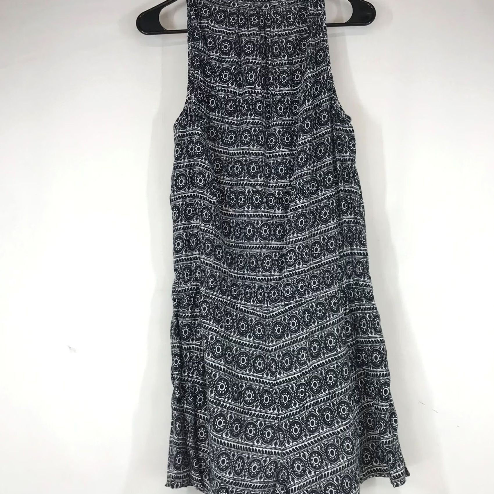 Loft LOFT WOMEN'S S SMALL BLACK PRINTED SLEEVELESS ROUND NECK ROMPER SHORTS Size 28" / US 6 / IT 42 - 4 Thumbnail