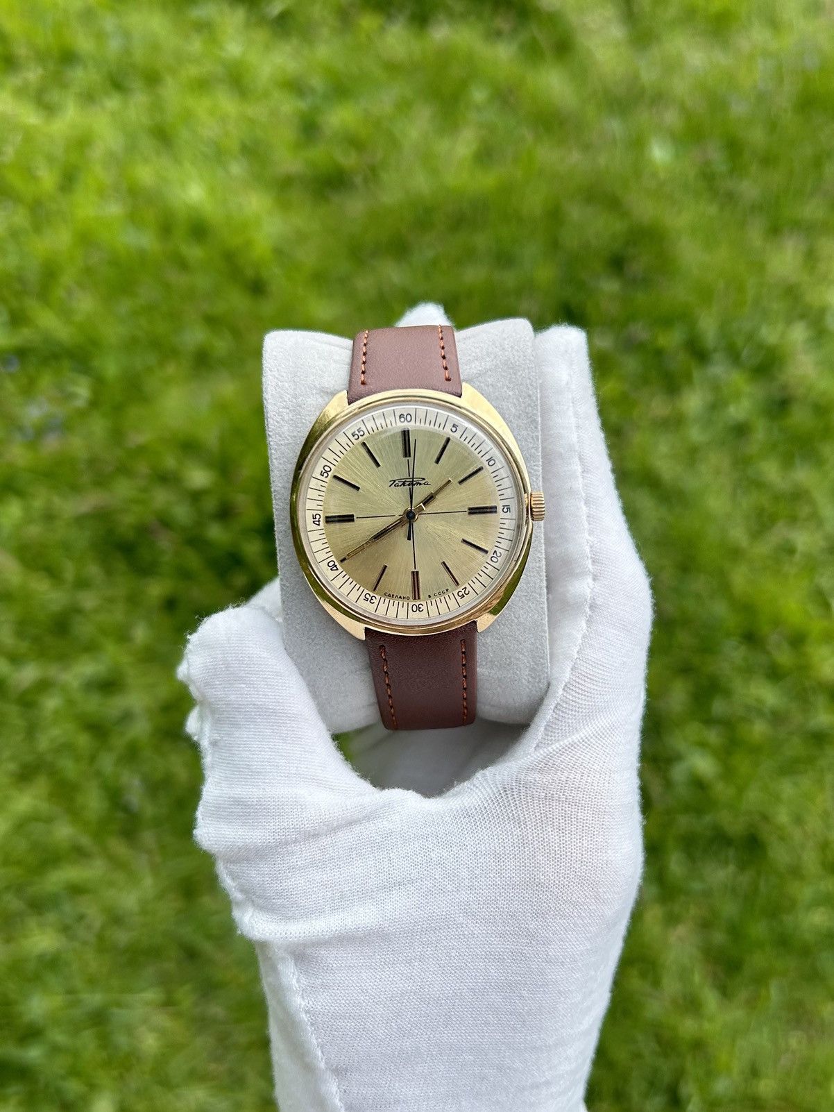 Vintage Vintage Watch Raketa Soviet USSR Mechanical Authentic 1980s Size ONE SIZE - 1 Thumbnail