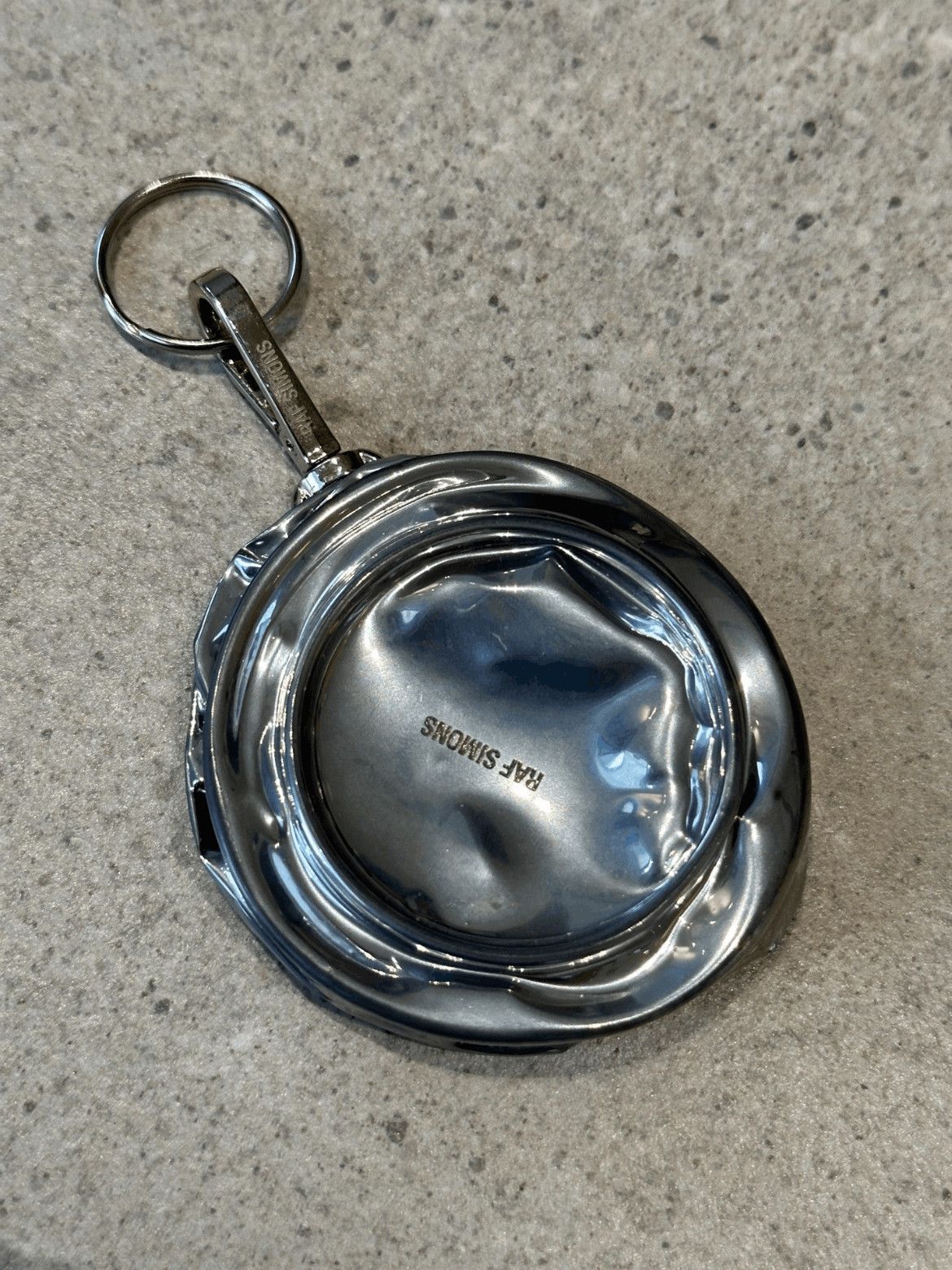 Raf Simons Raf Simons zip-top can keychain Size ONE SIZE - 4 Thumbnail