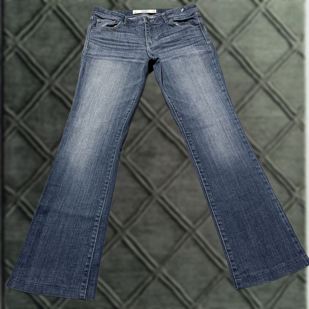 Abercrombie & Fitch Abercrombie & Fitch Jeans Women's Blue Low Rise Bootcut Flared 6 Pockets Denim 5-Pocket Design W28 XS? Size 28" / US 6 / IT 42 - 1 Thumbnail