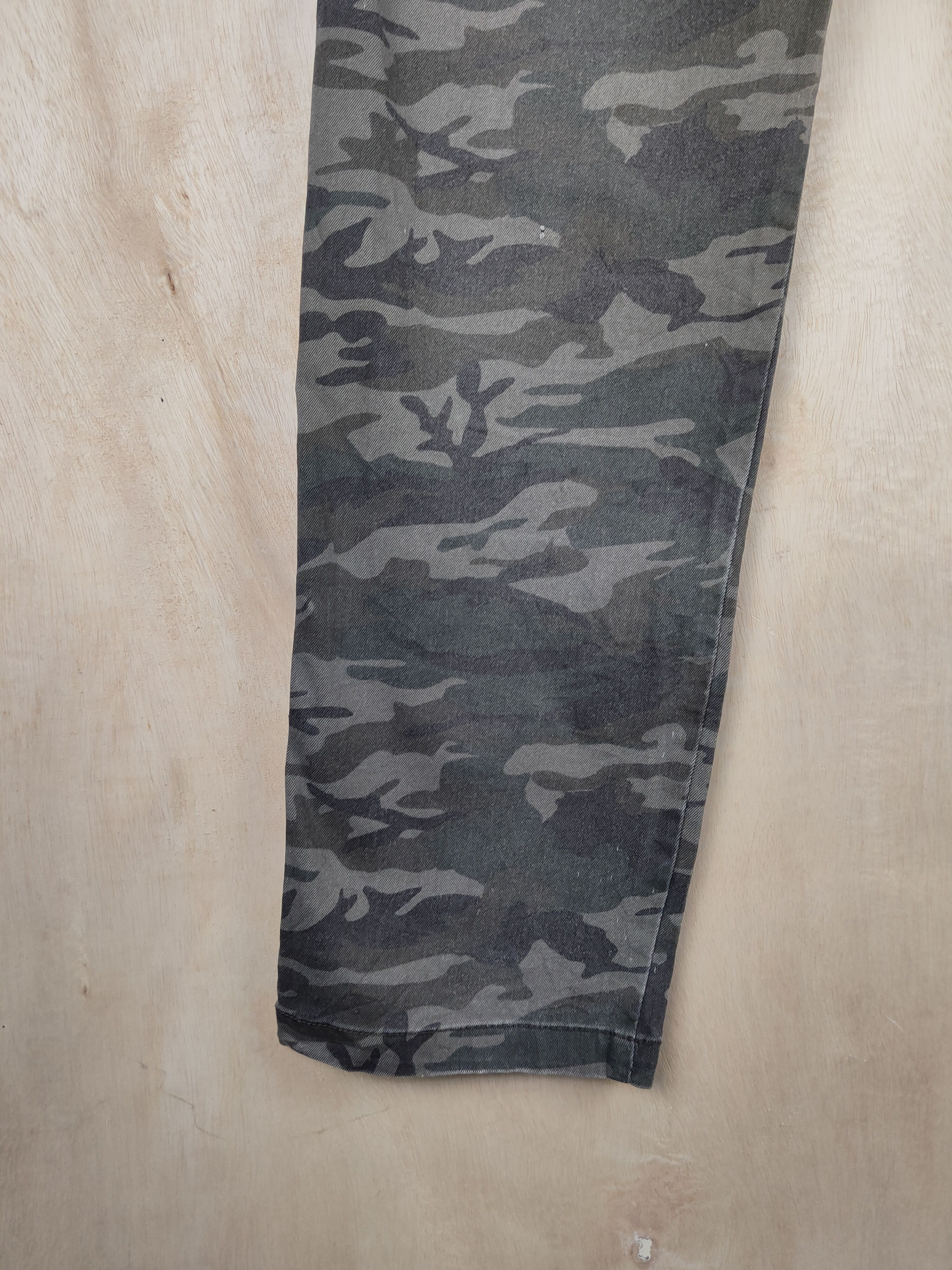 Japanese Brand Forecast Camouflage Multipocket Tactical Cargo Pants #S2428 Size US 33 - 11 Thumbnail