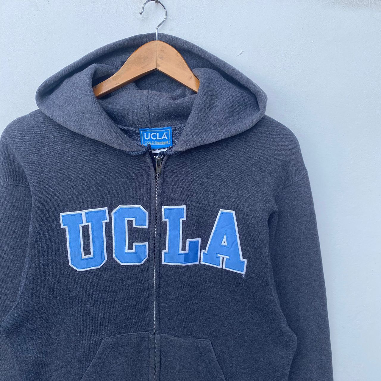 Vintage VINTAGE UCLA UNIVERSITY HOODIE MEDIUM ZIPPER SWEATER Size US M / EU 48-50 / 2 - 3 Thumbnail