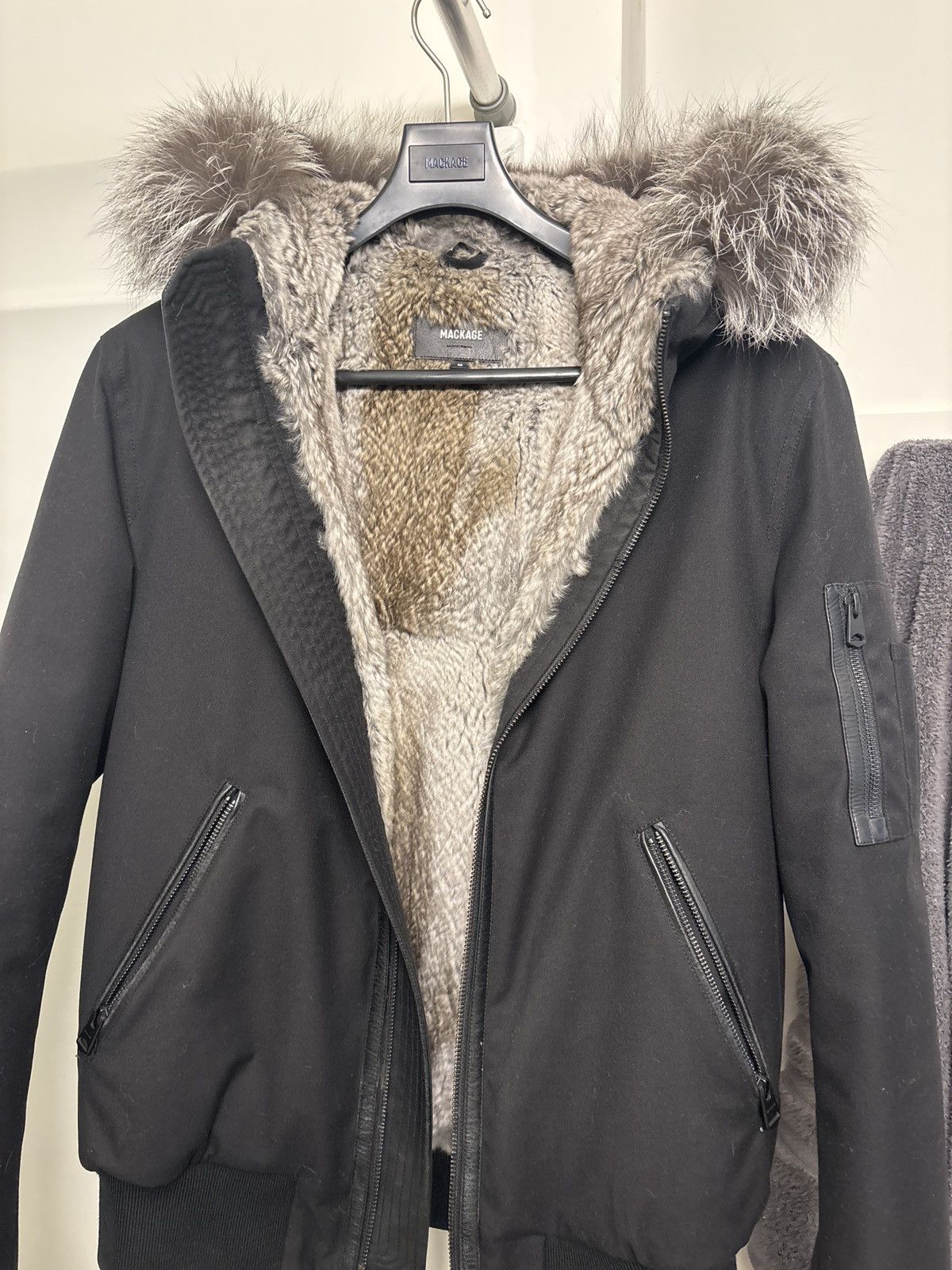 Mackage Men’s Mackage fulton silverfix lined bomber style jacket Size US XXS / EU 40 - 3 Thumbnail