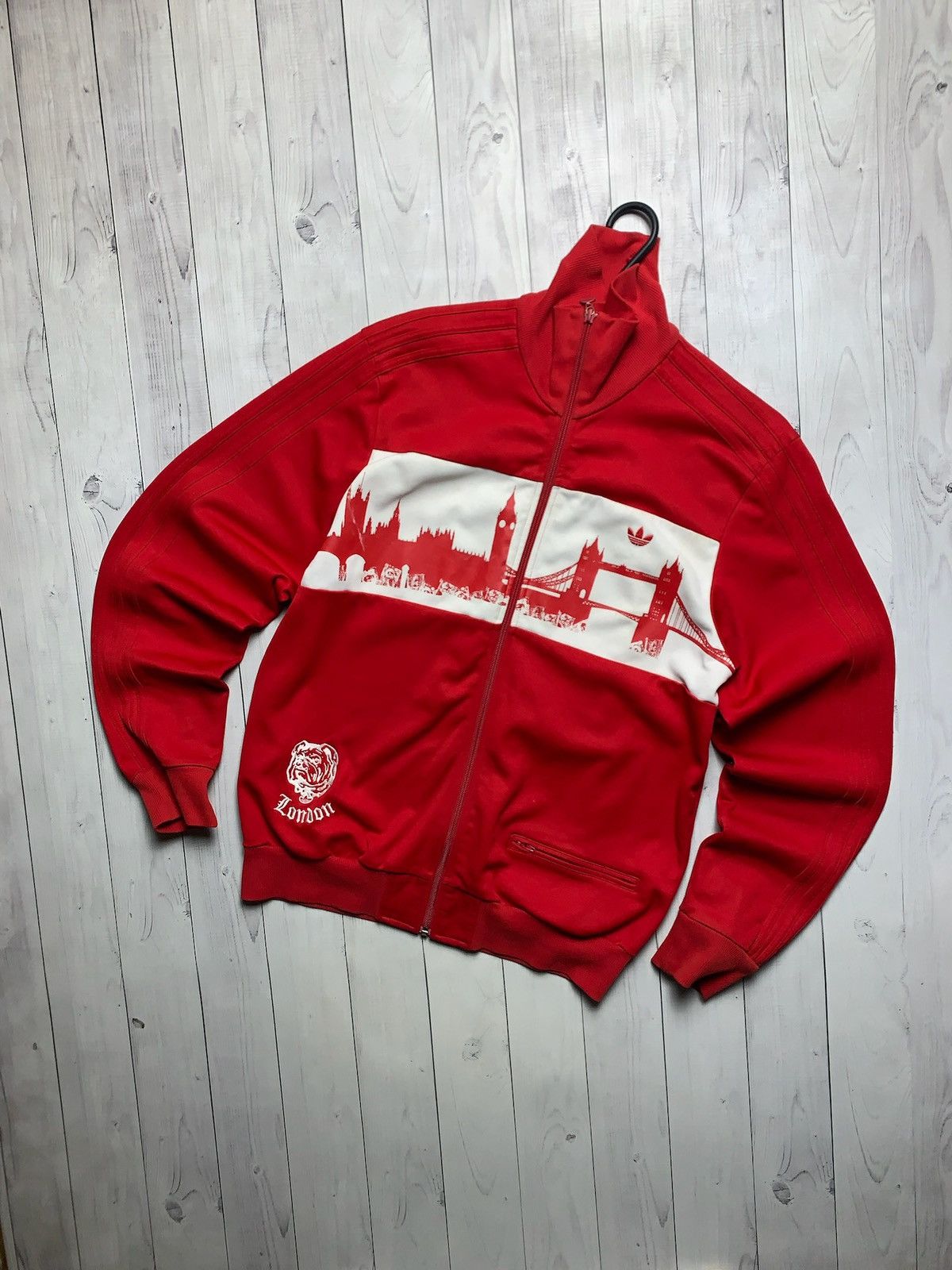 Adidas × Vintage Vintage adidas London track jacket size L red rare Dog Size US L / EU 52-54 / 3 - 1 Thumbnail