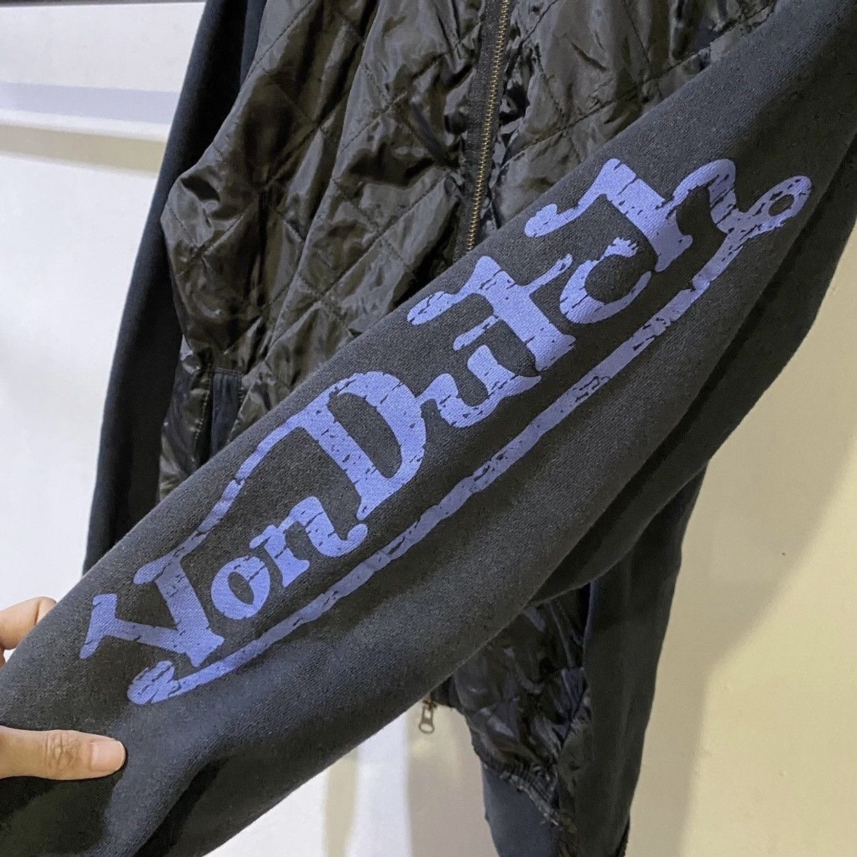 Von Dutch Vintage Von Dutch nylon bomber jacket eye Patches Size US M / EU 48-50 / 2 - 5 Thumbnail