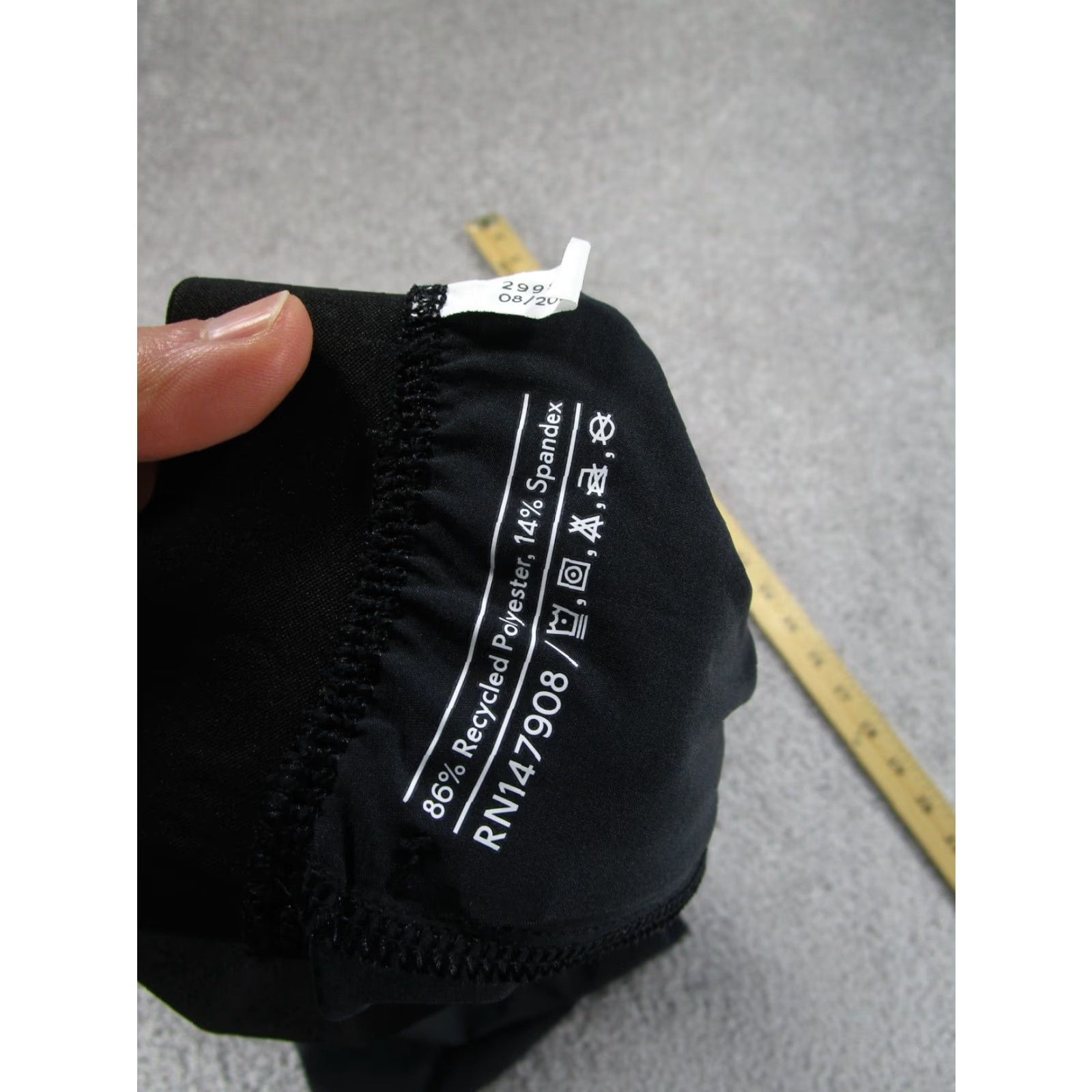 Outdoor Voices VINTAGE Outdoor Voices Shorts Women XL Black Lightweight Linerless Athletic Bike Gym Running Womens XL Black Lightweight Short Size 40" / US 18 - 7 Thumbnail