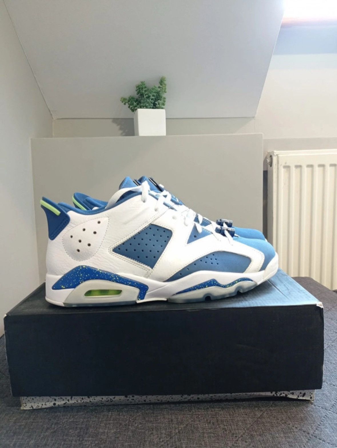 Jordan Brand Jordan Retro 6 Low 11 US/45 Size US 11 / EU 44 - 1 Thumbnail