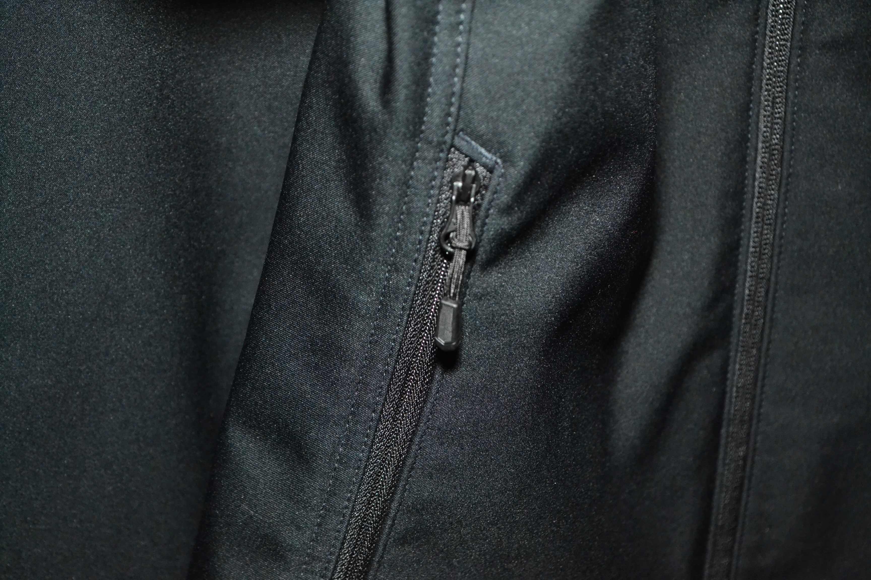 Mountain Hardwear Mountain Hardwear S size Black Sofrshell Jacket Size US S / EU 44-46 / 1 - 6 Thumbnail