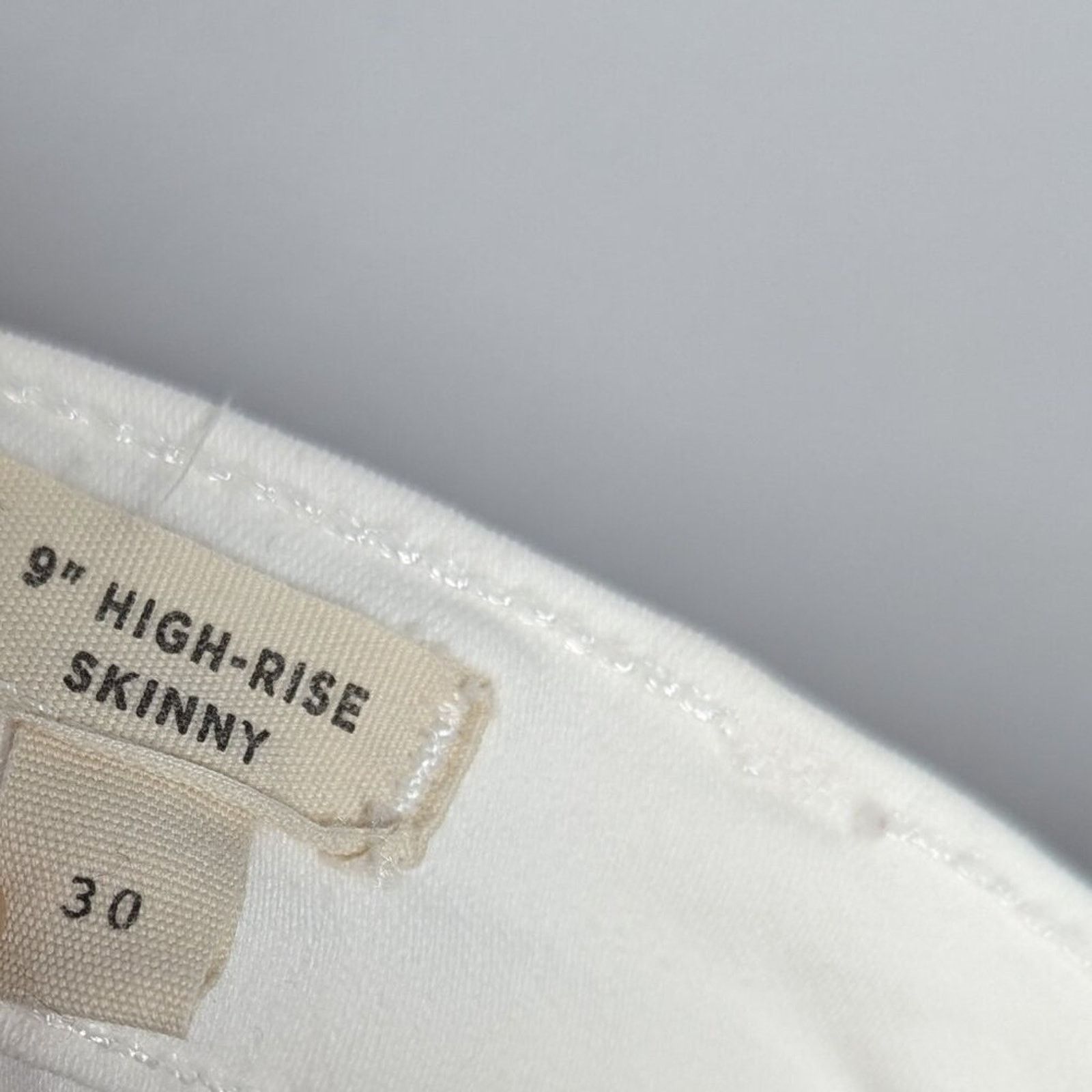 Madewell Madewell White Denim 9" High-Rise Skinny Jeans Pockets Size 30" / US 8 / IT 44 - 2 Thumbnail