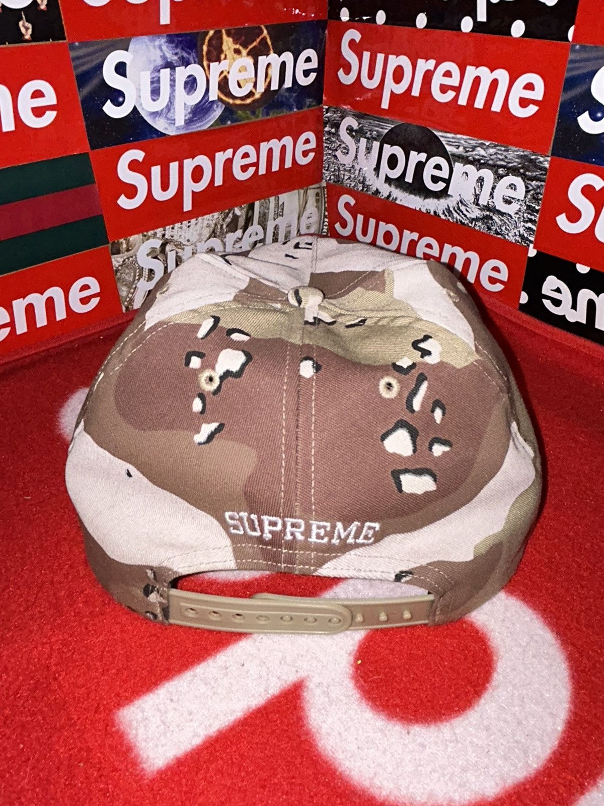 Supreme Supreme Futura Logo Crewneck & 5-Panel Chocolate Chip FW20 Size US L / EU 52-54 / 3 - 13 Thumbnail