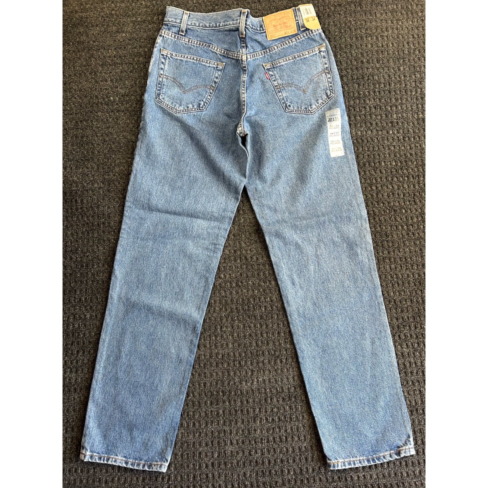 Levi's VINTAGE Levi’s 550 Jeans Baggy Relaxed Fit 34 x 34 NEW 90s Skater Grunge Levi’s 550 Jeans Baggy Relaxed Fit 34 34 Blue Men Jeans Size US 34 / EU 50 - 3 Thumbnail