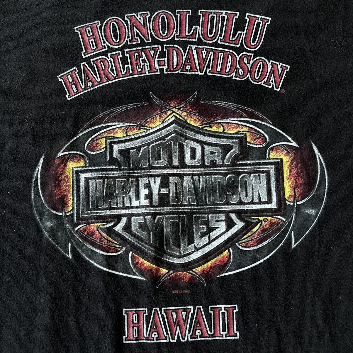 Vintage 2008 Harley Davidson Hawaii Long-Sleeve T-Shirt