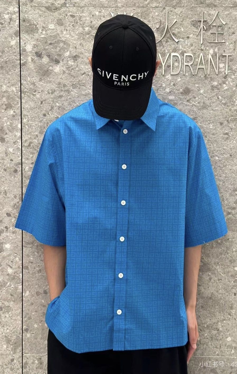 Givenchy 4G monogram print short sleeve shirt Size US M / EU 48-50 / 2 - 3 Thumbnail
