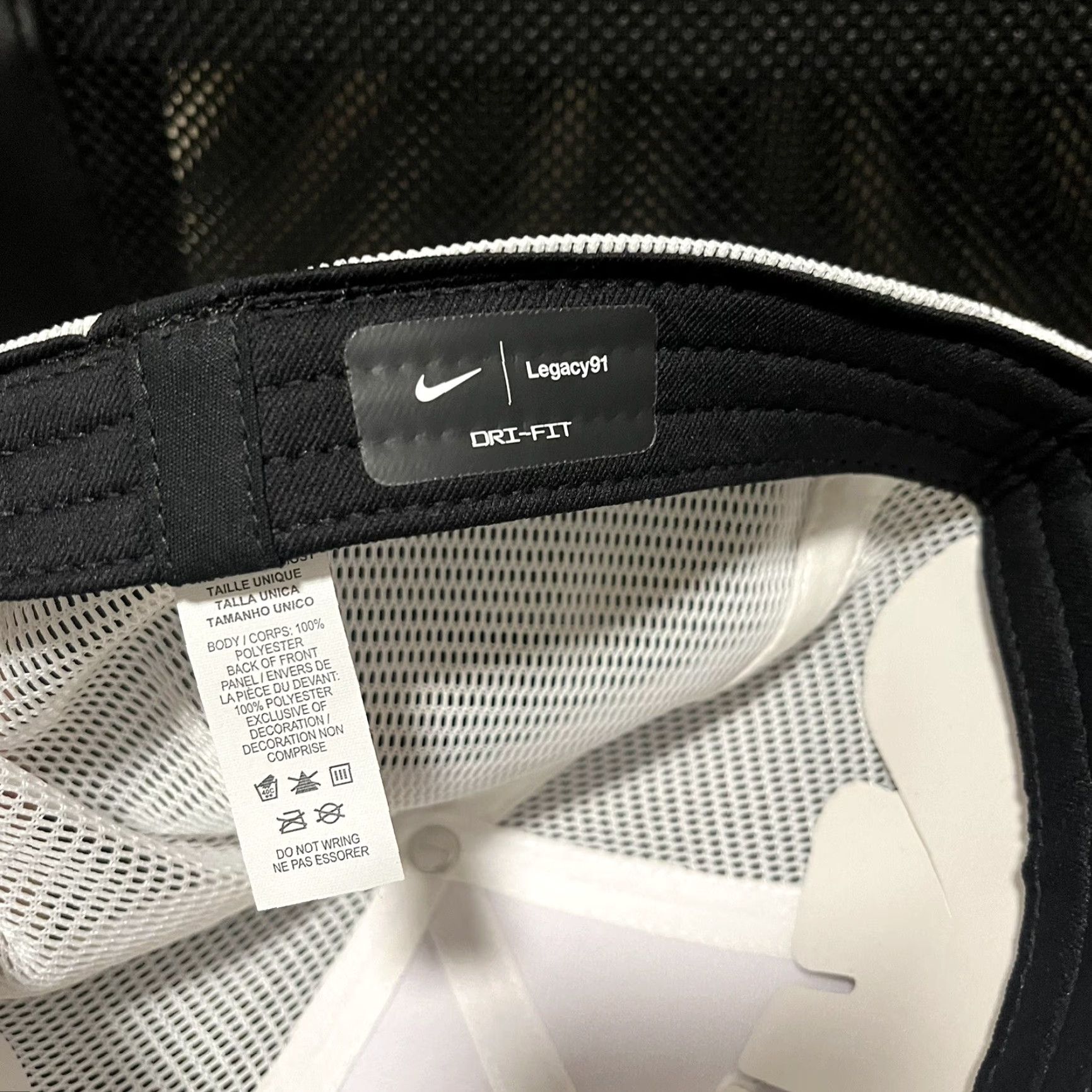 Nike Nike Team Canada Soccer Hat Cap Dri Fit Swoosh Flex Legacy91 White Red USA 90s Mens Baseball Cap Size ONE SIZE - 6 Thumbnail