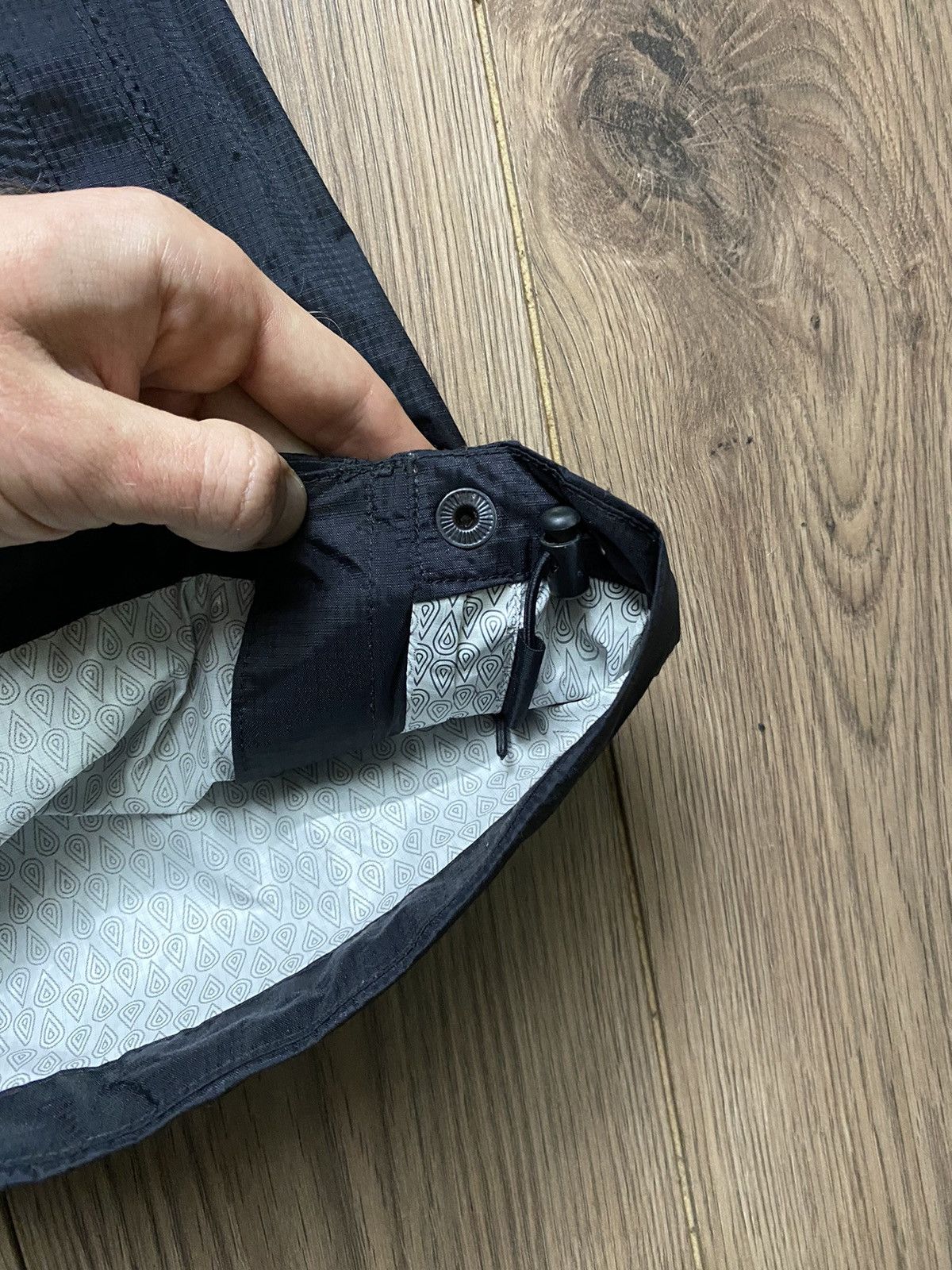 Marmot × Vintage Vintage Marmot Nylon Full Zip Track Pants Size L Size US 34 / EU 50 - 12 Thumbnail