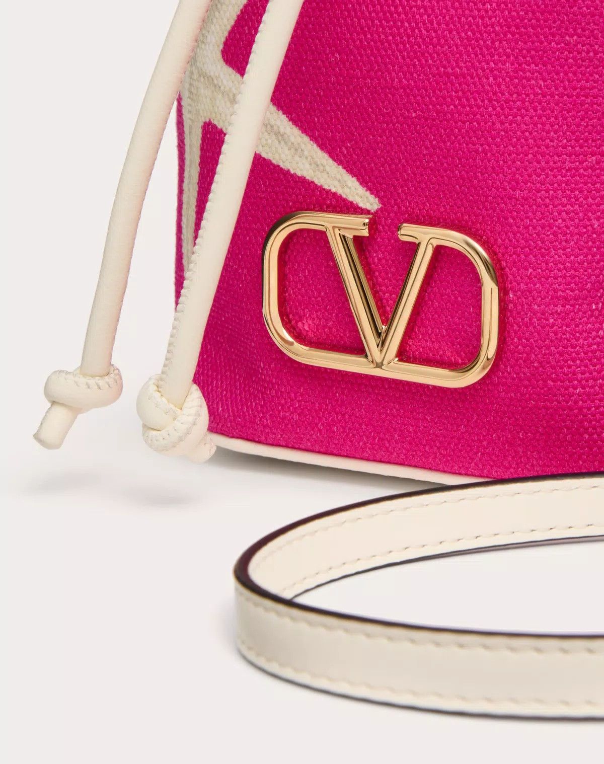 Valentino o1s1wg110625 Size: OS/Escape Mini Bucket Bag in Pink Size ONE SIZE - 7 Thumbnail