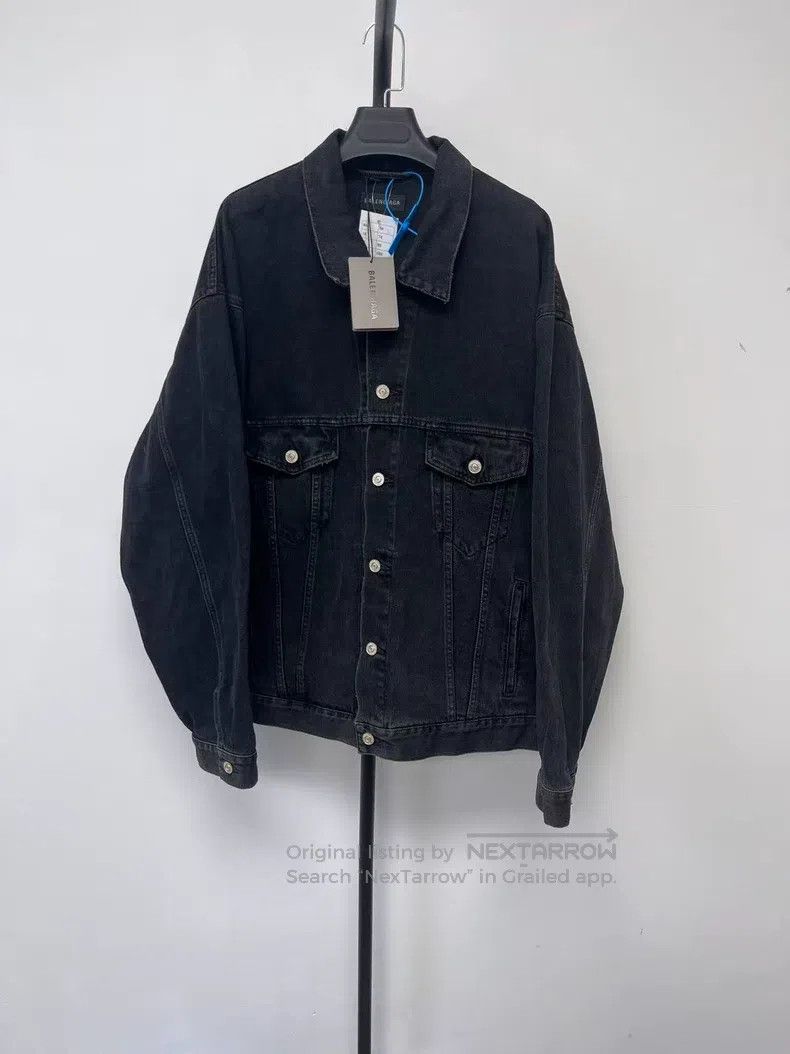 Balenciaga Balenciaga Spray Paint Effect Logo Denim Jacket Size US L / EU 52-54 / 3 - 2 Thumbnail