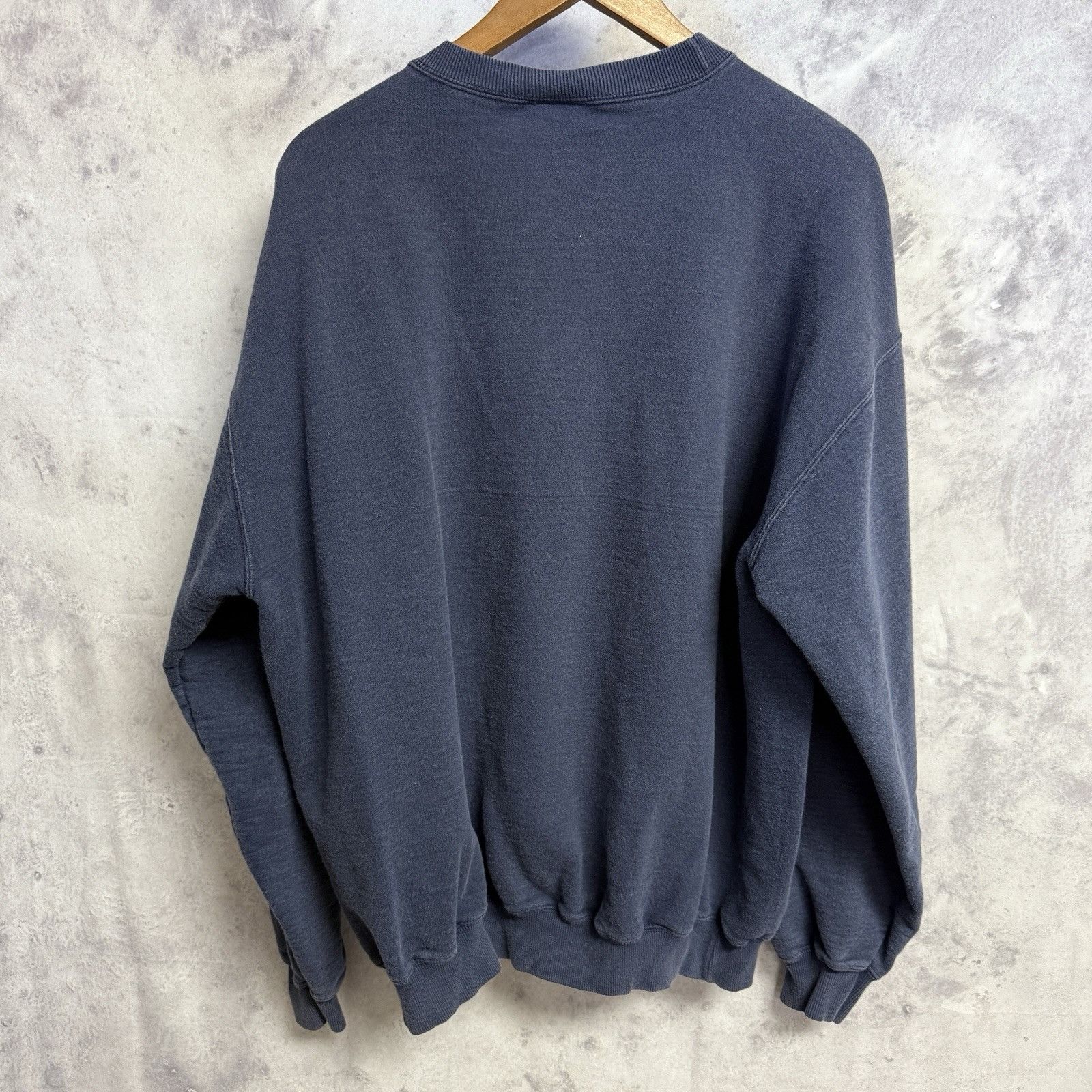 Jerzees Vintage Single V Crew Neck Sweatshirt Mens XL 25.5x27 Blue Size US XL / EU 56 / 4 - 2 Thumbnail