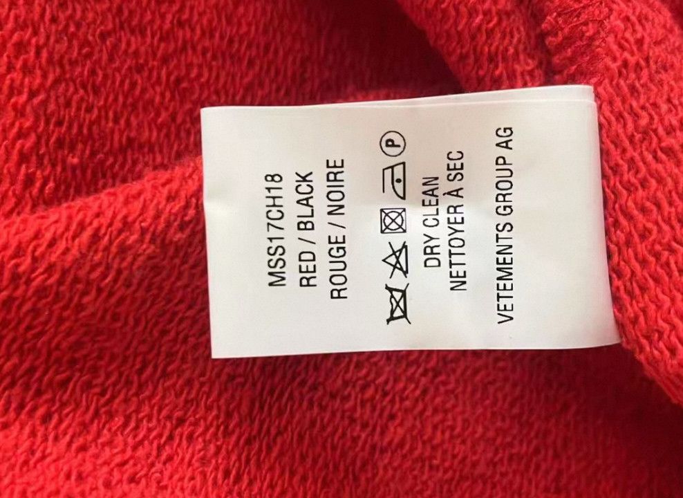 Vetements Vetements x Champion Hood Shirt 2410-Nextarrow Size US XS / EU 42 / 0 - 6 Thumbnail