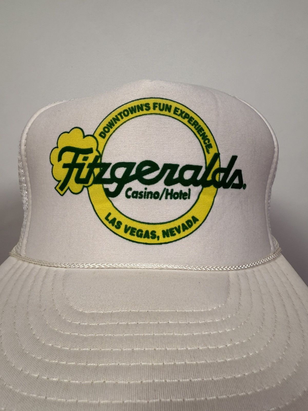 Vintage Vintage Casino Fitzgeralds Las Vegas Trucker Hat Size ONE SIZE - 2 Thumbnail