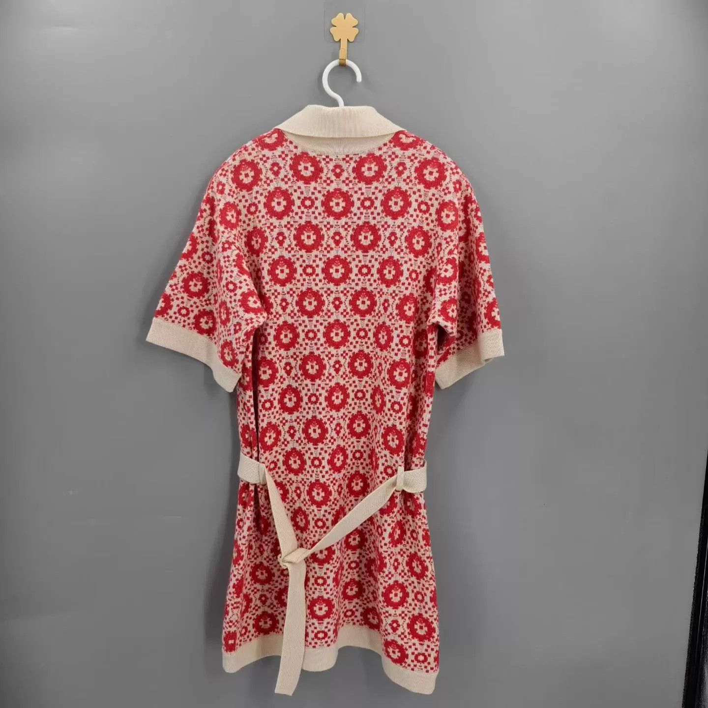 Chanel Chanel Women's Cashmere Floral Runway Dress 36 99 Size XS / US 0-2 / IT 36-38 - 2 Thumbnail
