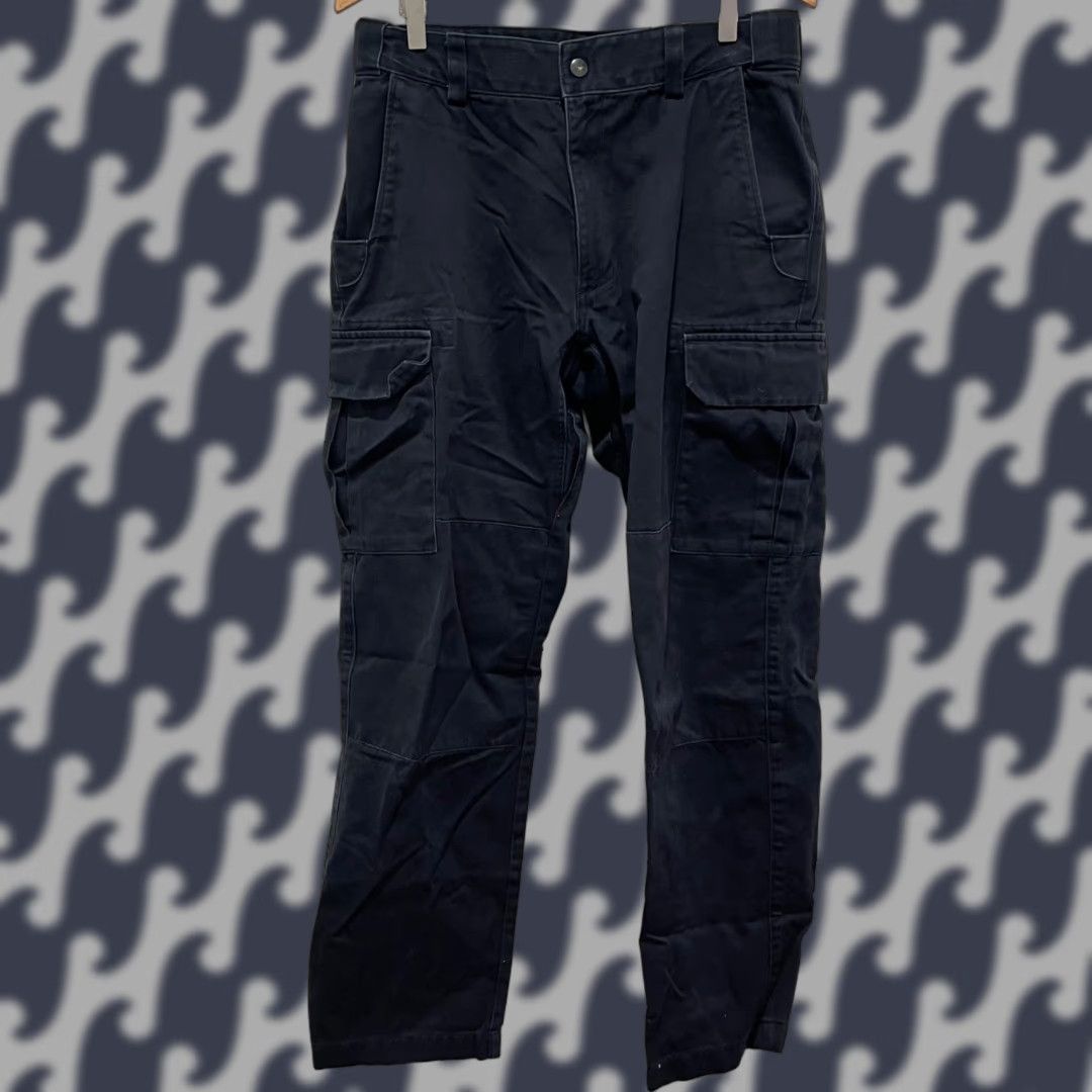 Vintage 5.11 Tactical Pants Mens Navy Blue Cargo Pockets Workwear Size 34 Regular Cotton Blend Canvas Trouser Waist 34 Inseam 30 Short? Size US 34 / EU 50 - 1 Thumbnail