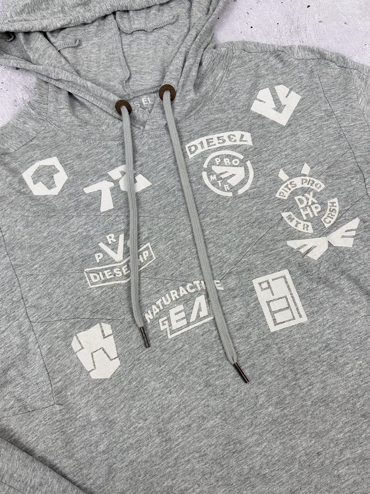 Diesel Vintage Diesel Long Sleeve Grey Light Men’s Cotton Hoodie Size US M / EU 48-50 / 2 - 4 Thumbnail