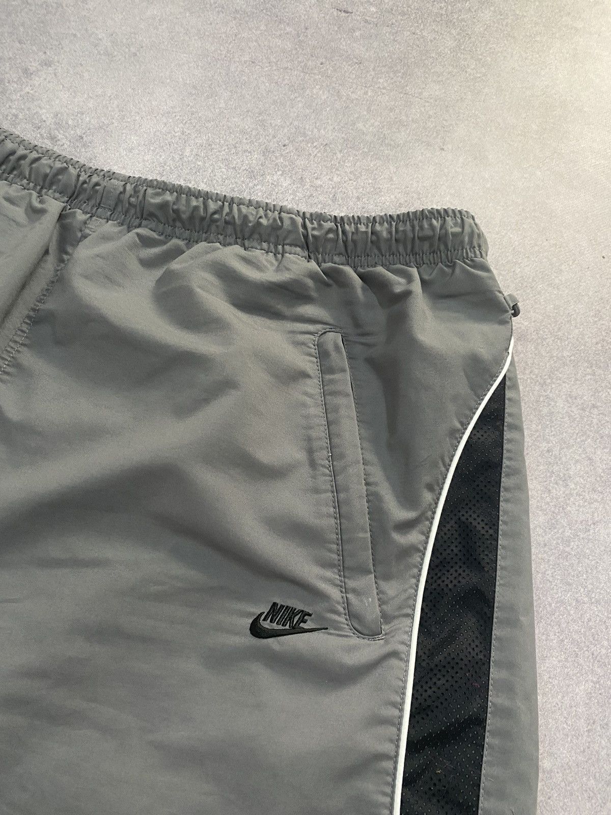 Nike × Vintage Vintage Nike Track Shorts Drill Size US 38 / EU 54 - 6 Thumbnail