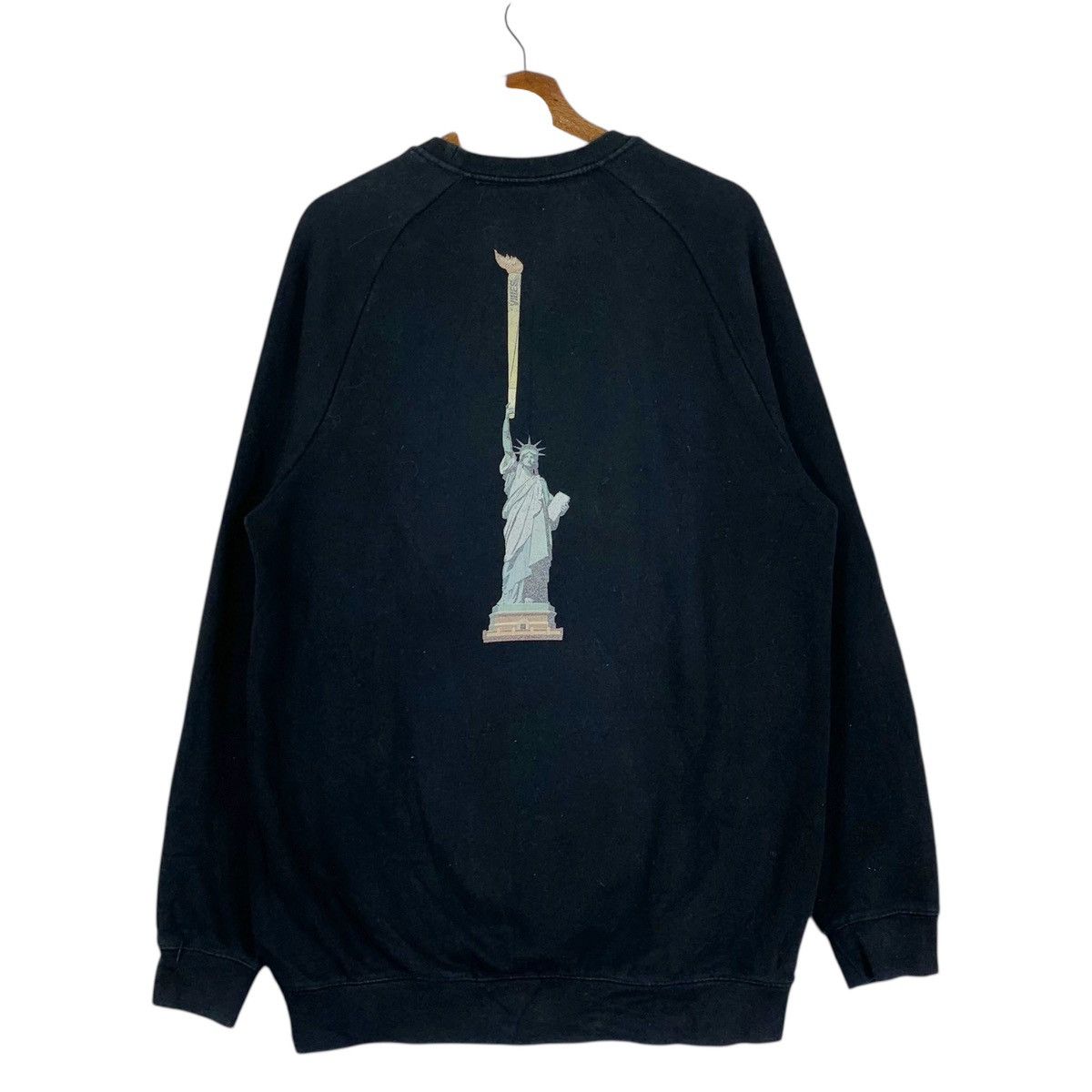 Vintage Vintage HS x Vibes Crewneck Sweatshirt Size US L / EU 52-54 / 3 - 7 Thumbnail