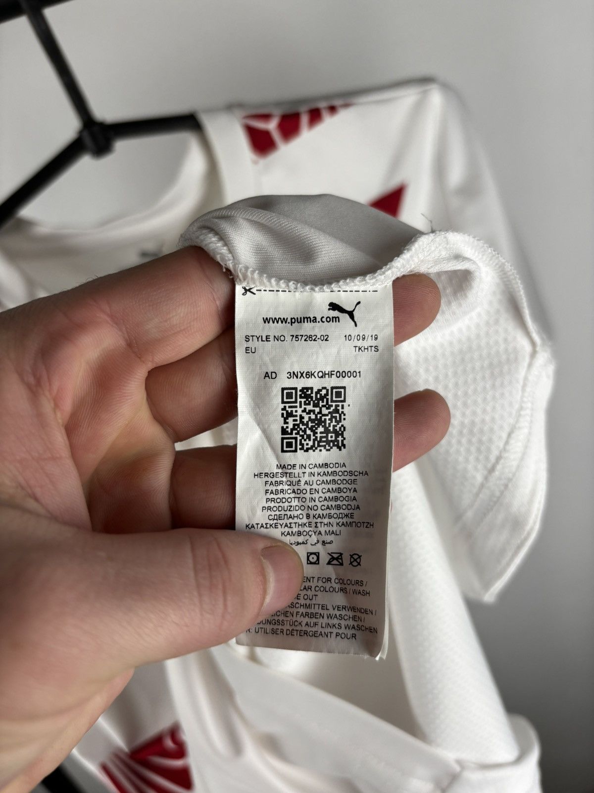Puma Puma x Australia jersey size XS Size US XS / EU 42 / 0 - 4 Thumbnail