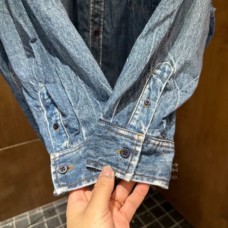 Balenciaga Balenciaga Irregular Pleats Blue Denim Long Sleeve Thin Sh Size US XS / EU 42 / 0 - 4 Thumbnail