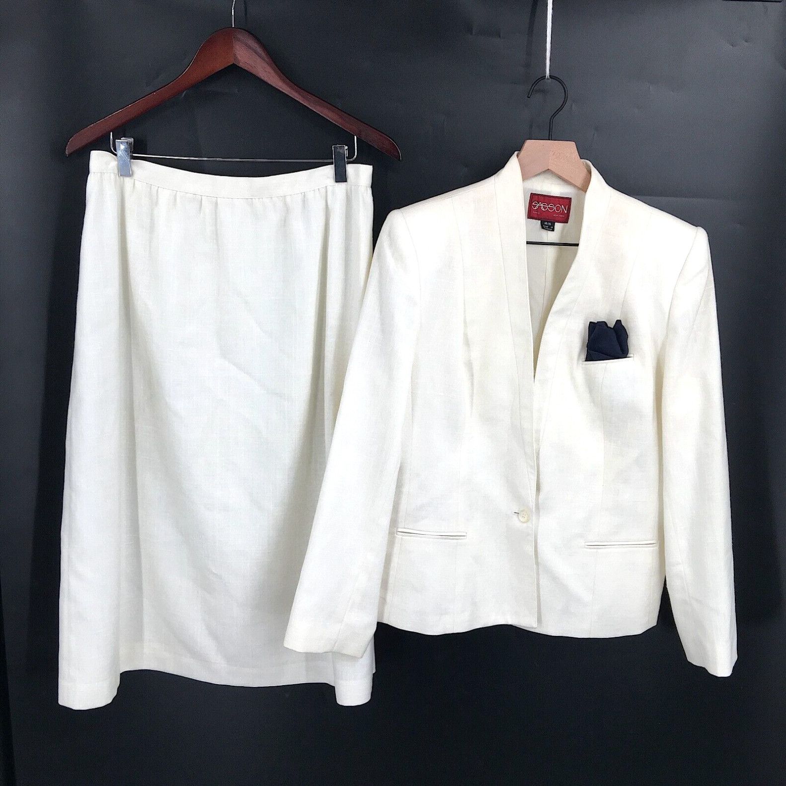 image of Vintage 70's Sasson Single Button Blazer A-Line Midi Skirt Suit Set Ivory 14 15 in White, Women's