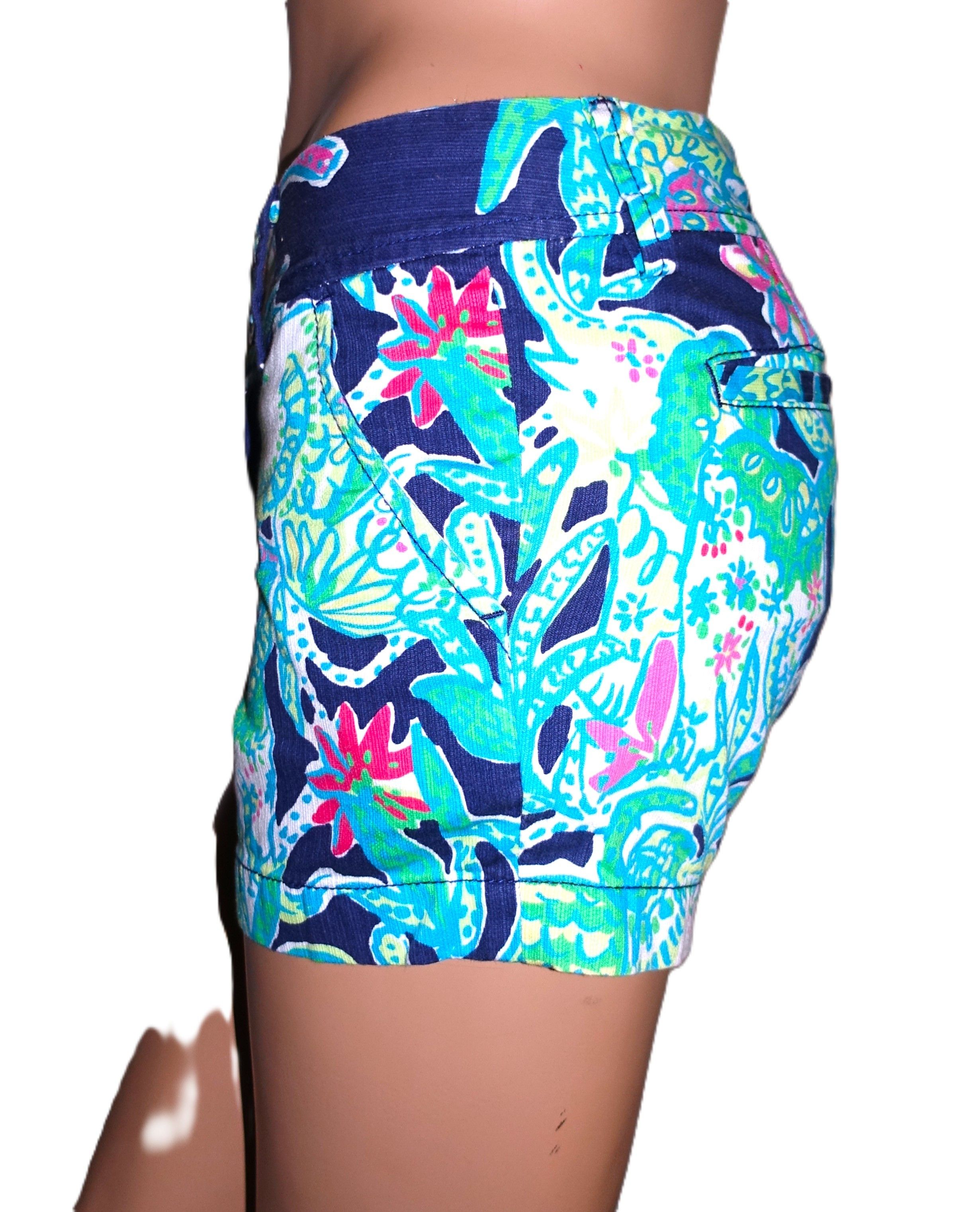 Lilly Pulitzer Lilly Pulitzer Callahan Short Blue Floral Shorts 00 Size 28" / US 6 / IT 42 - 3 Thumbnail