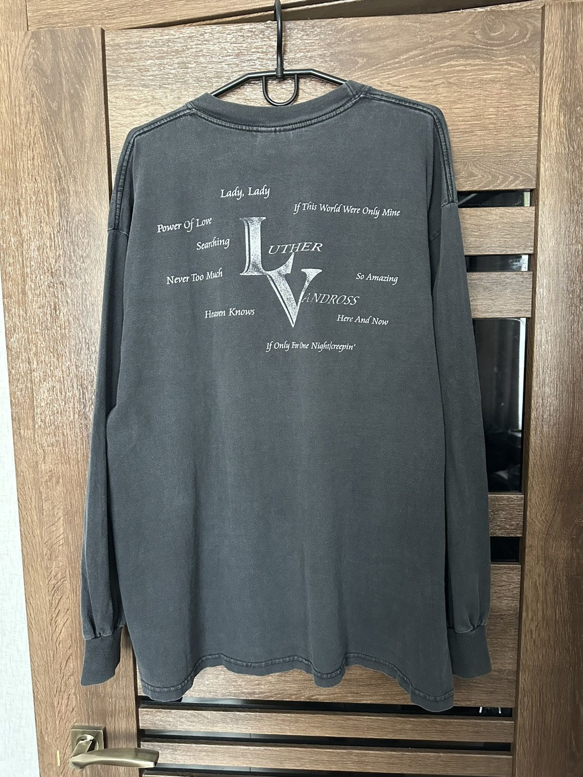 Band Tees Luther Vansross Vintage Band T-Shirt Tee Long Sleeve 90s Size US XL / EU 56 / 4 - 6 Thumbnail