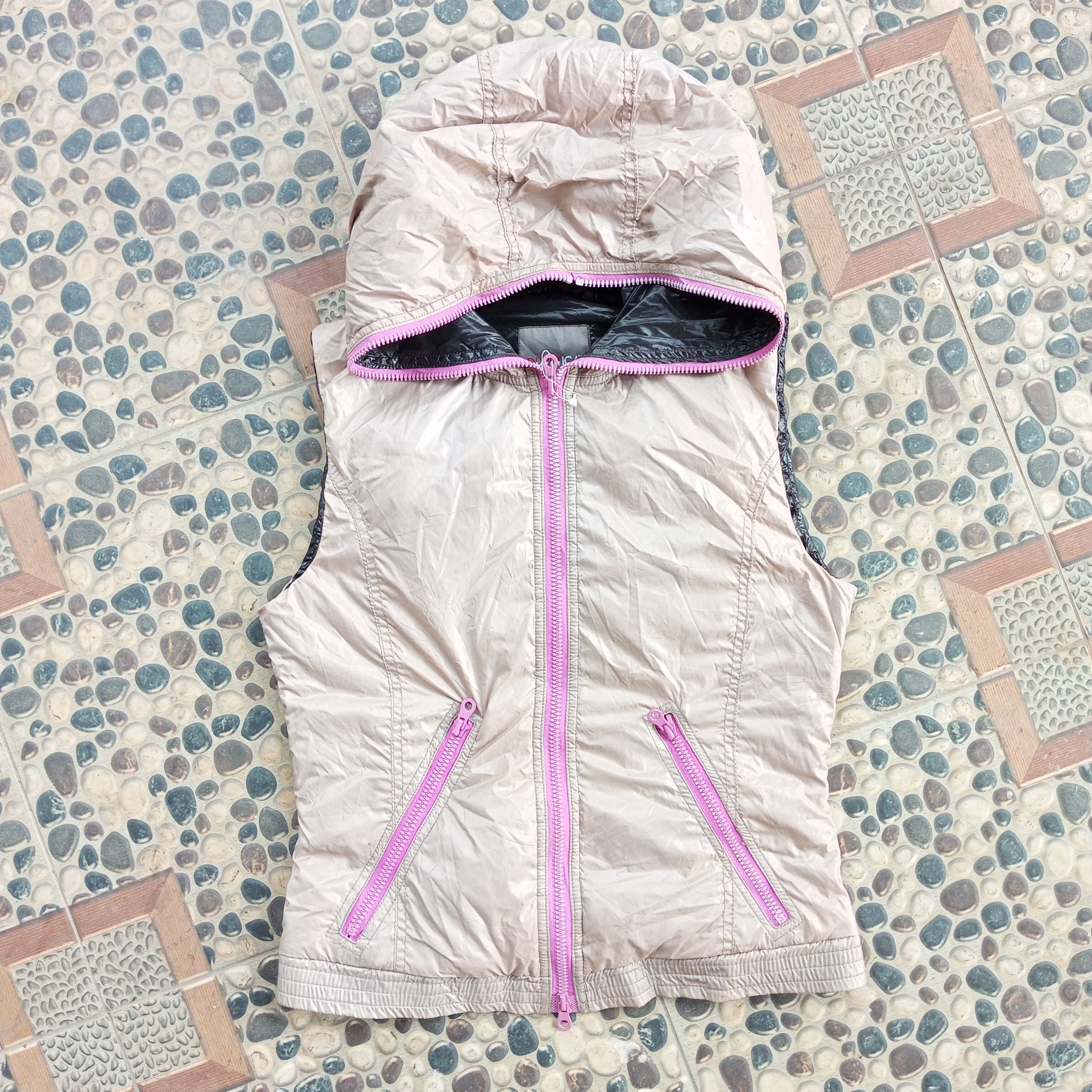 Duvetica Vest duvetica packable Size S / US 4 / IT 40 - 1 Thumbnail