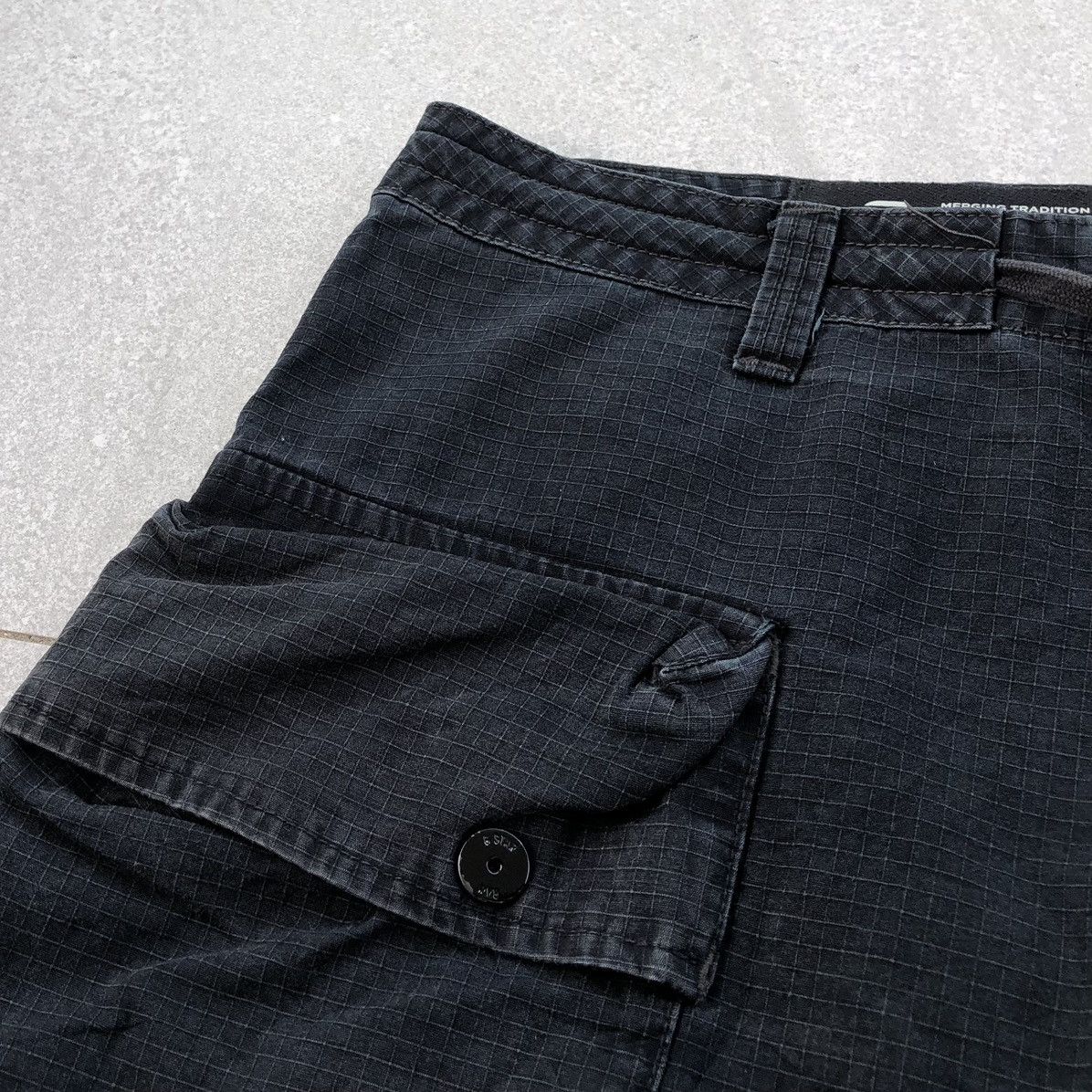 G-Star G-STAR RAW ORIGINALS Alpine Pocket Modular CARGO SHORTS Size US 36 / EU 52 - 5 Thumbnail