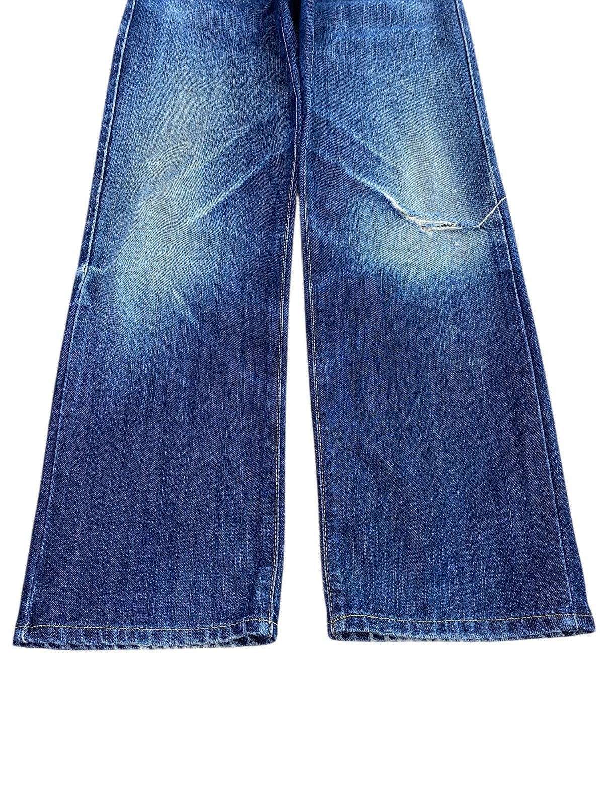 Edwin Edwin 404 Faded Wash Ripped Style Boot Cut Jeans Size US 29 - 5 Thumbnail