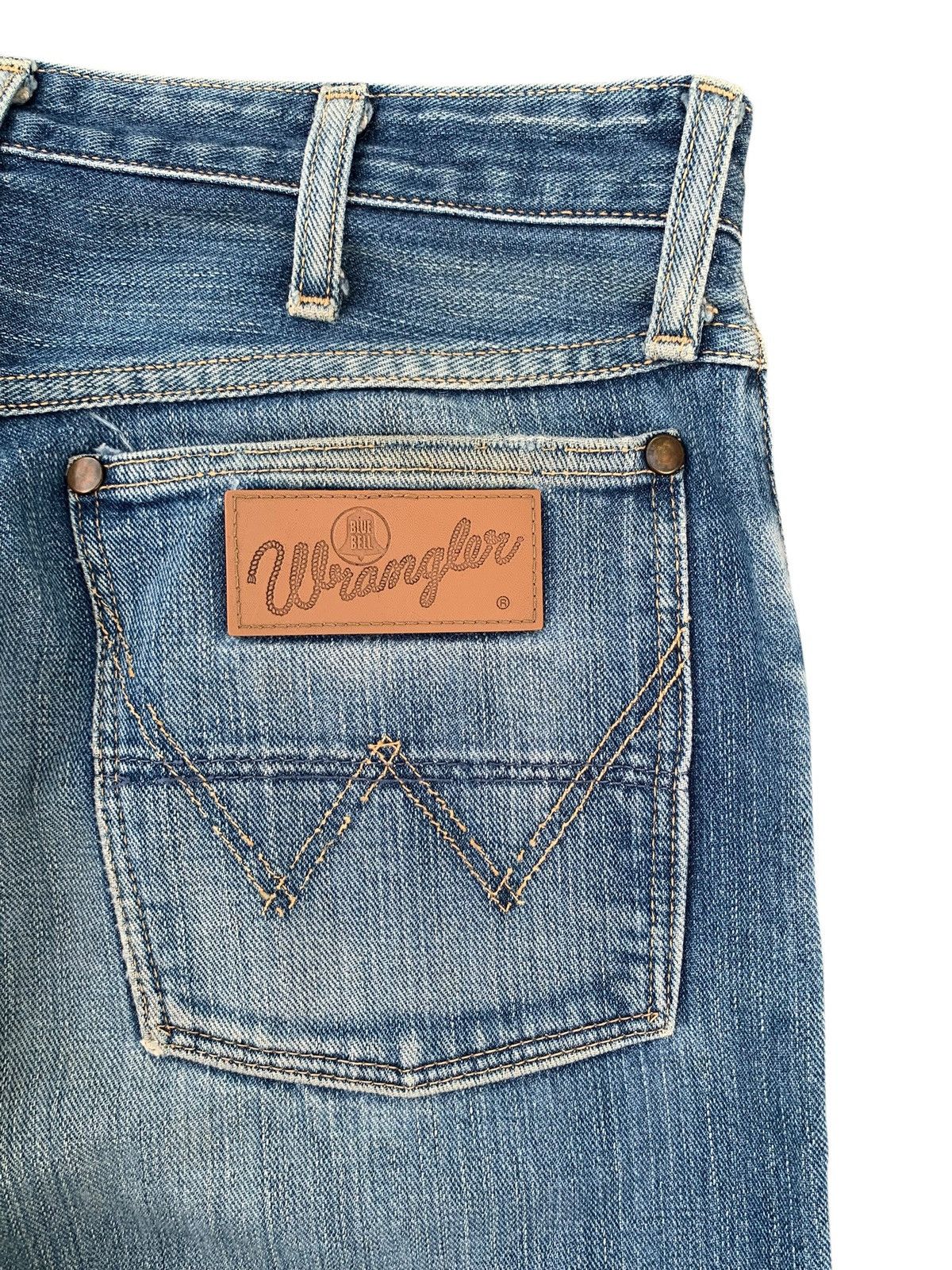 Wrangler VINTAGE WRANGLER BLUE BELL SELVEDGE FADED DISTRESSED DENIM Size US 31 - 13 Thumbnail