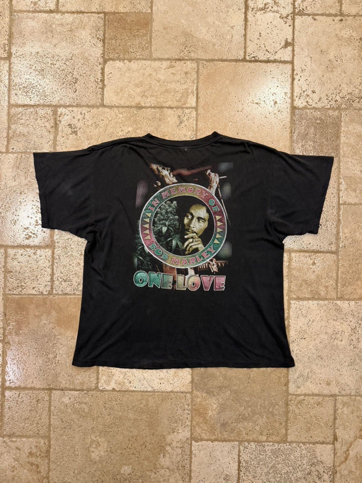 Vintage Vintage Bob Marley 90s One Love Memorial Faded T-Shirt Size US XXL / EU 58 / 5 - 9 Thumbnail