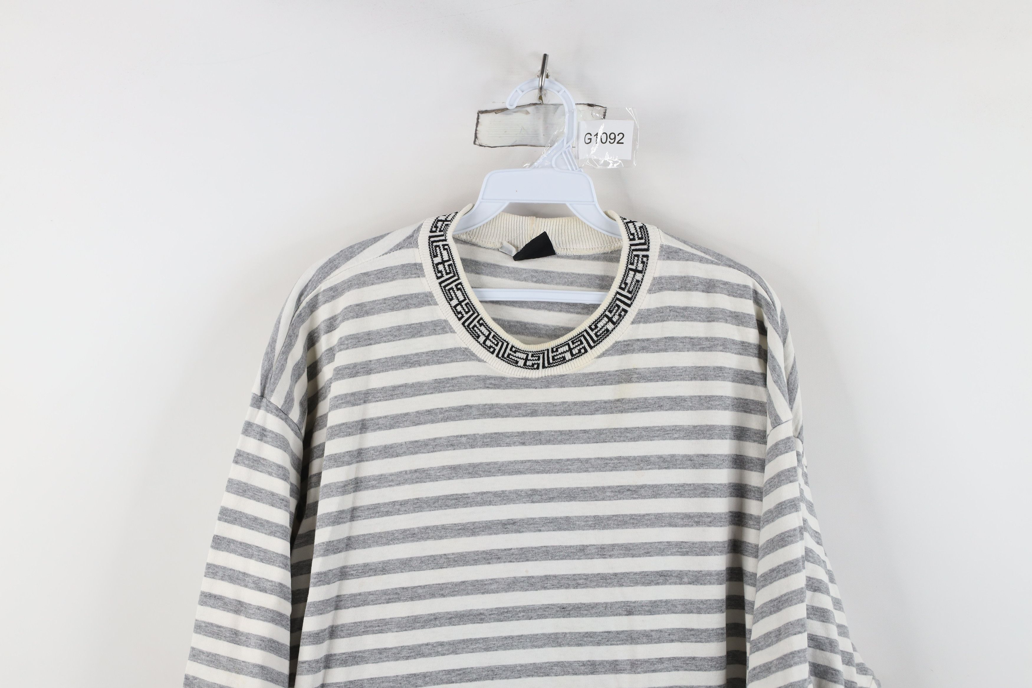 Vintage Vintage 90s Streetwear Fit Geometric Striped T-Shirt USA Size US M / EU 48-50 / 2 - 2 Thumbnail