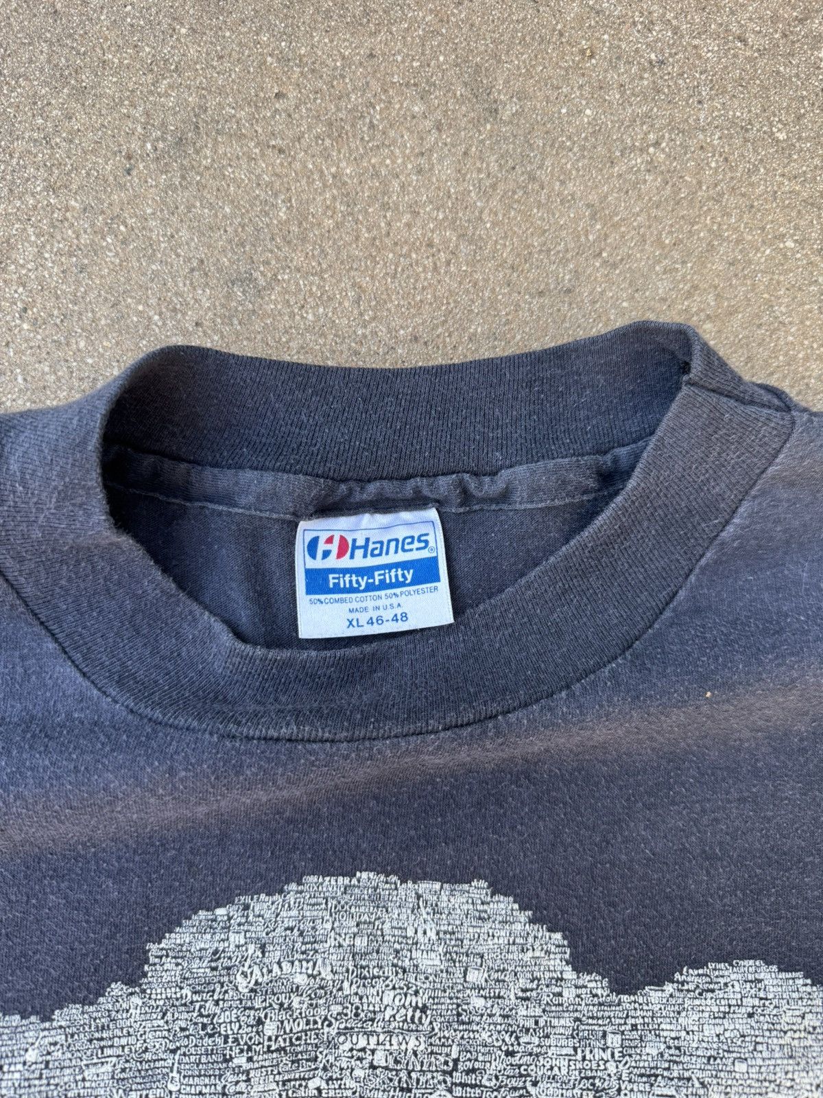 Band Tees × Vintage Vtg 1984 Family Tree Of American Rock Faded Black Tee Mens L Size US L / EU 52-54 / 3 - 7 Thumbnail