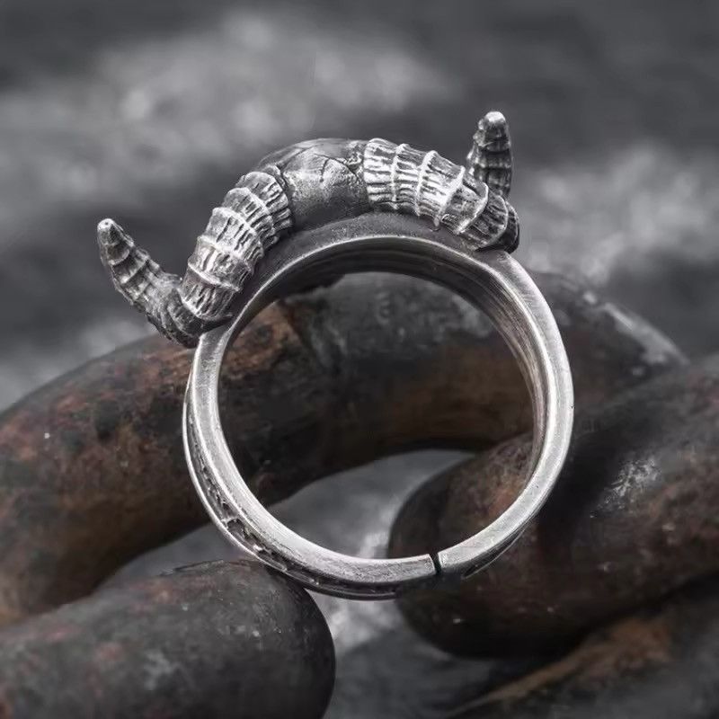Other Vintage Punk Sheep Head Resizeable Ring Size ONE SIZE - 7 Thumbnail