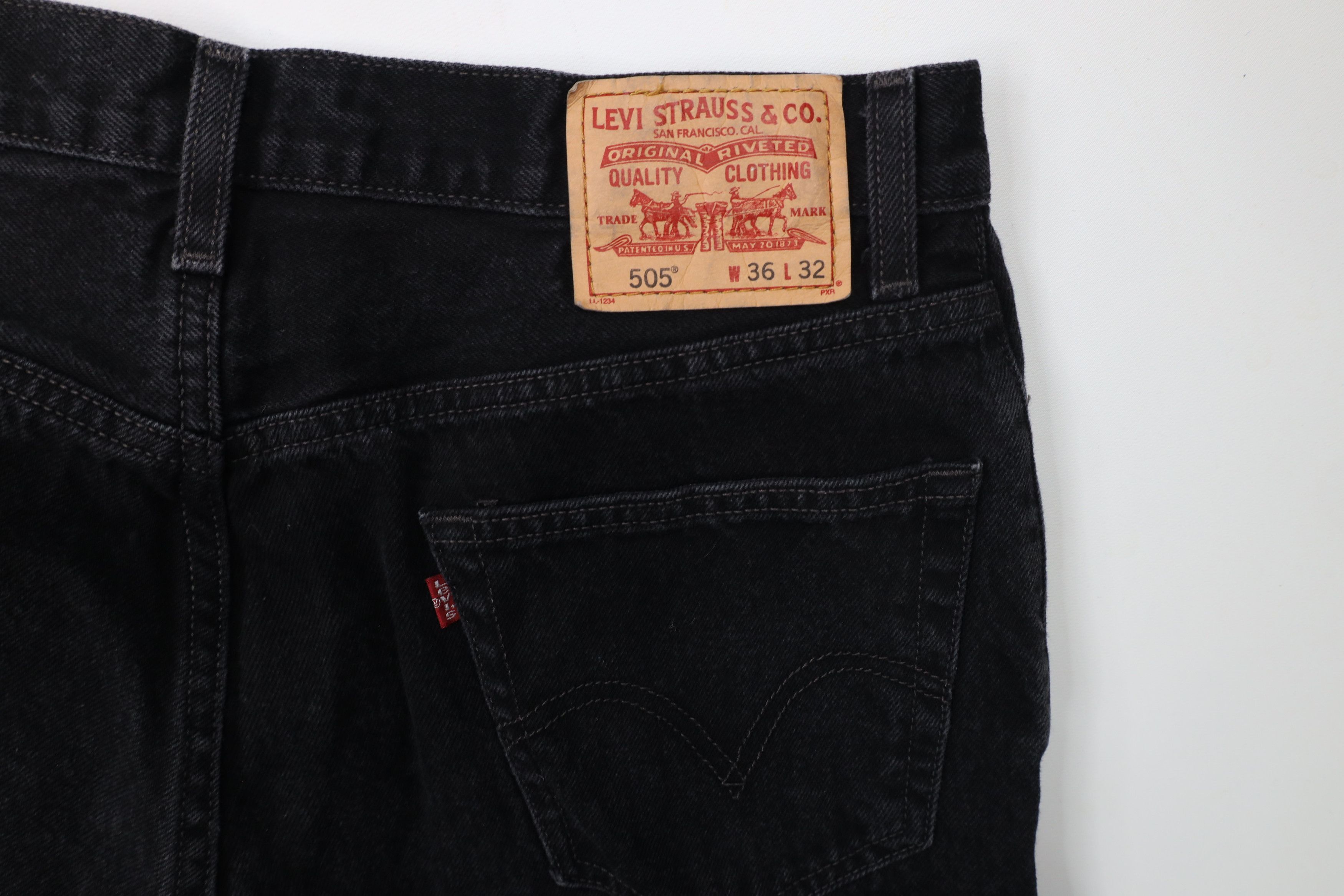 Levi's × Vintage Vintage Y2K Levis 505 Regular Fit Denim Jeans Black Cotton Size US 34 / EU 50 - 13 Thumbnail