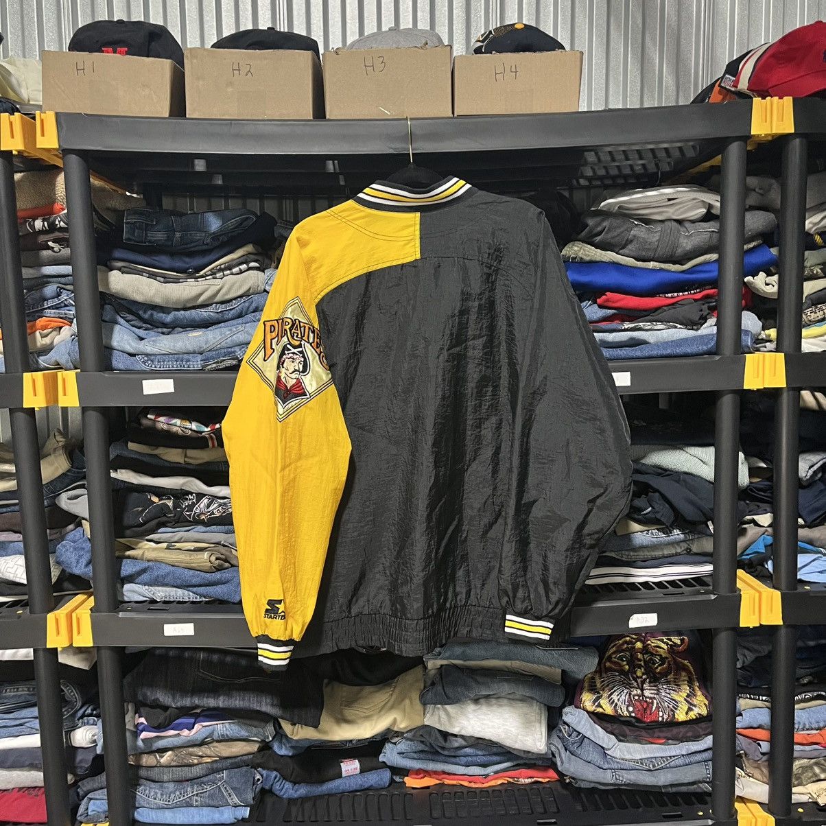 Starter VINTAGE 90s PITTSBURGH PIRATES STARTER JACKET BLACK YELLOW Size US L / EU 52-54 / 3 - 2 Thumbnail