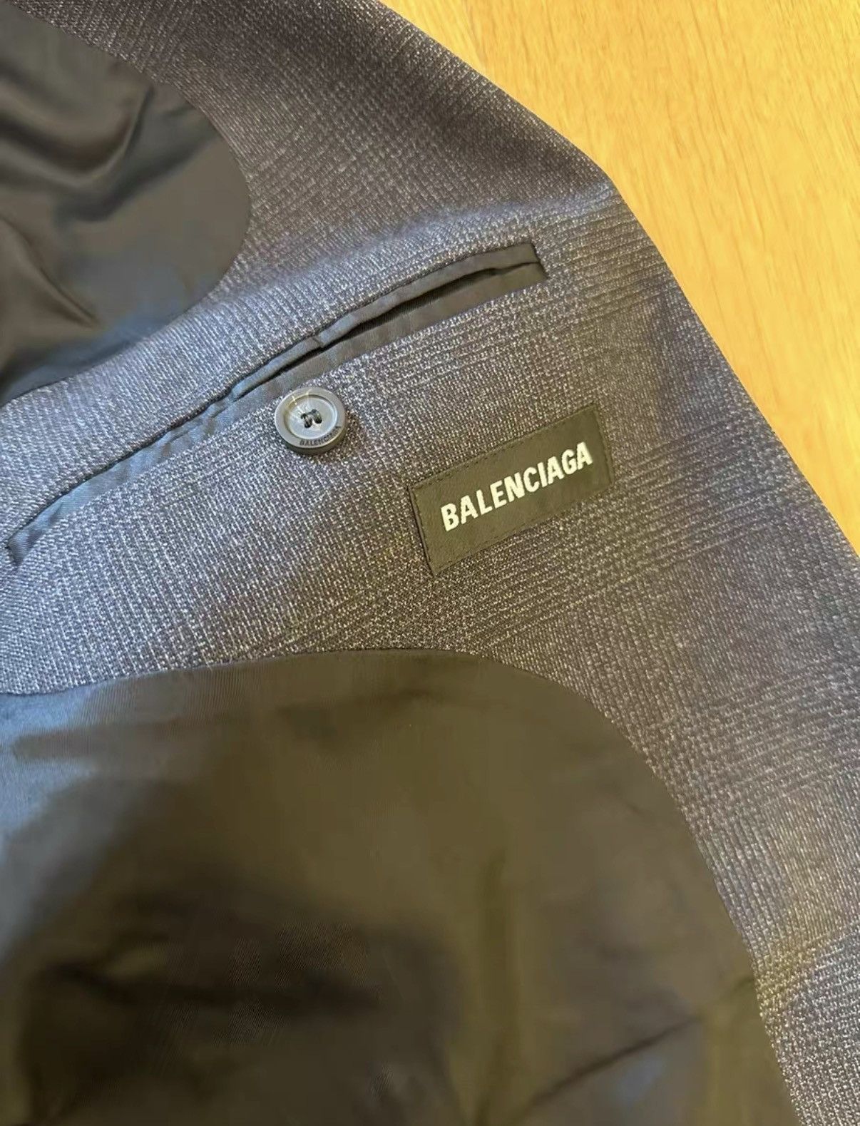 Balenciaga Balenciaga suit, new with tags Size 44R - 4 Thumbnail