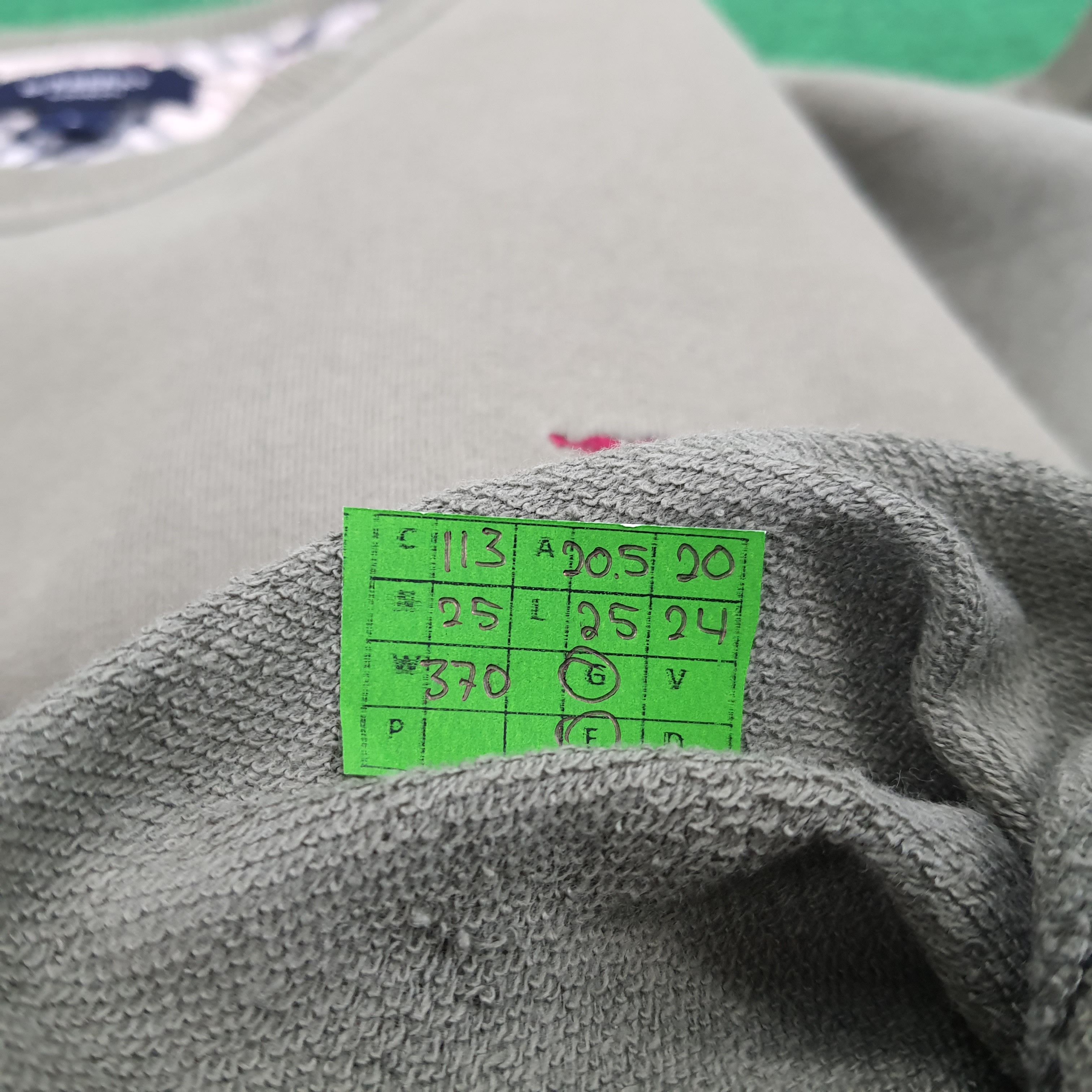 Burberry × Vintage Vintage Burberry London Sweatshirt Size US M / EU 48-50 / 2 - 7 Thumbnail