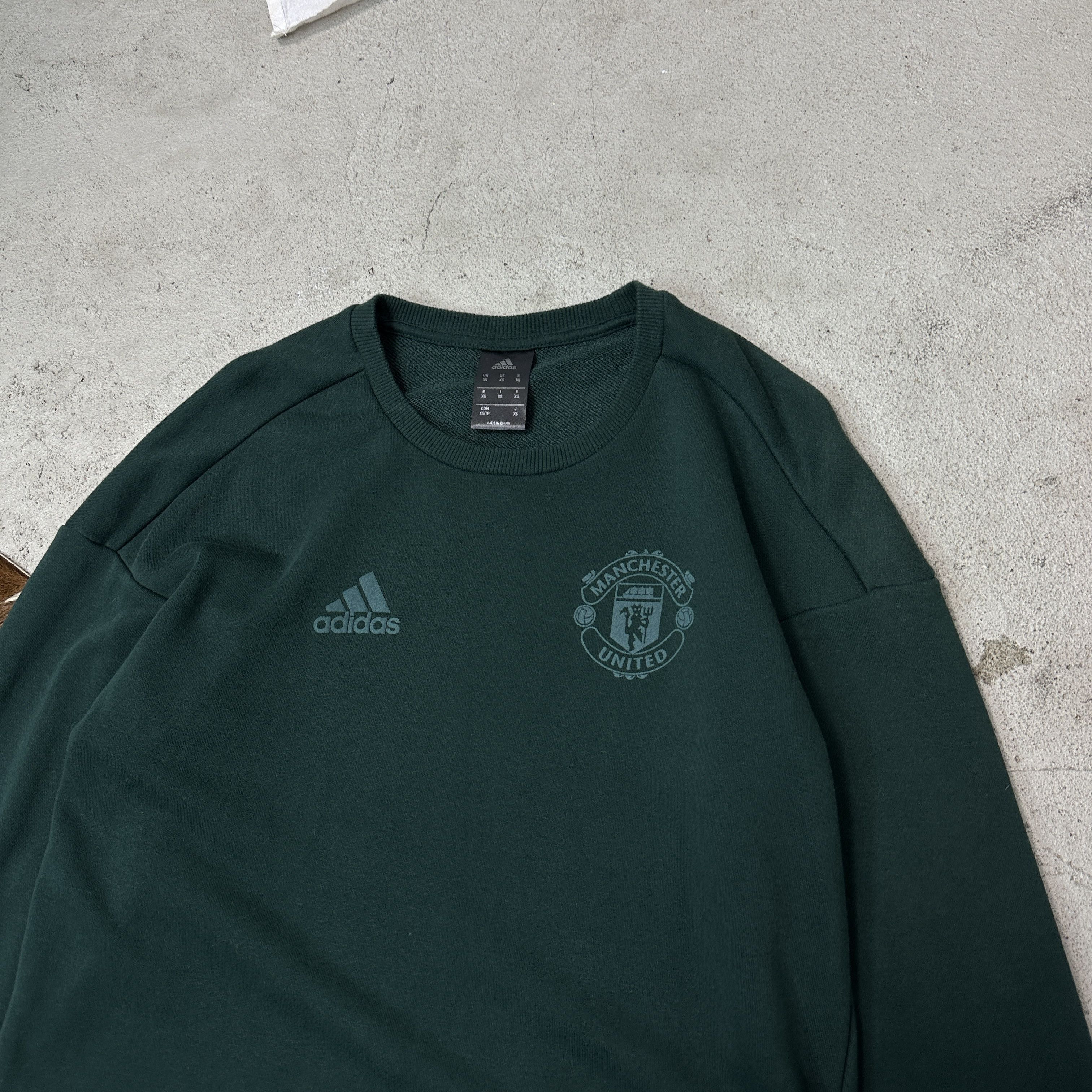Adidas Vintage Sporty Adidas Manchester United Sweatshirt Y2K Size US XS / EU 42 / 0 - 2 Thumbnail