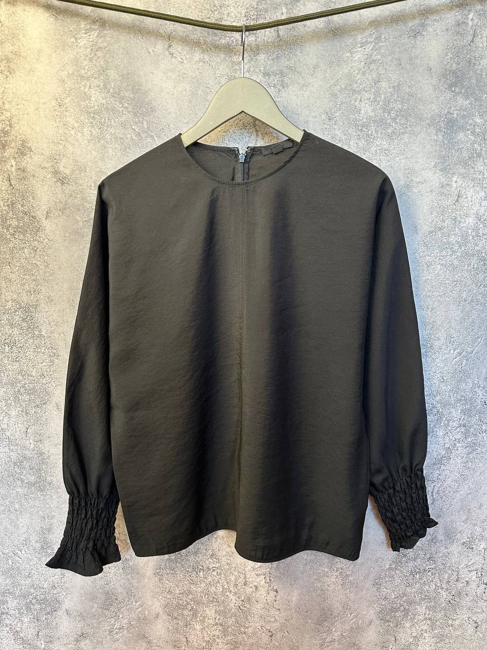 Cos COS A-line Top With Smocked Detail Black Blouse Long Sleeve Size M / US 6-8 / IT 42-44 - 1 Thumbnail